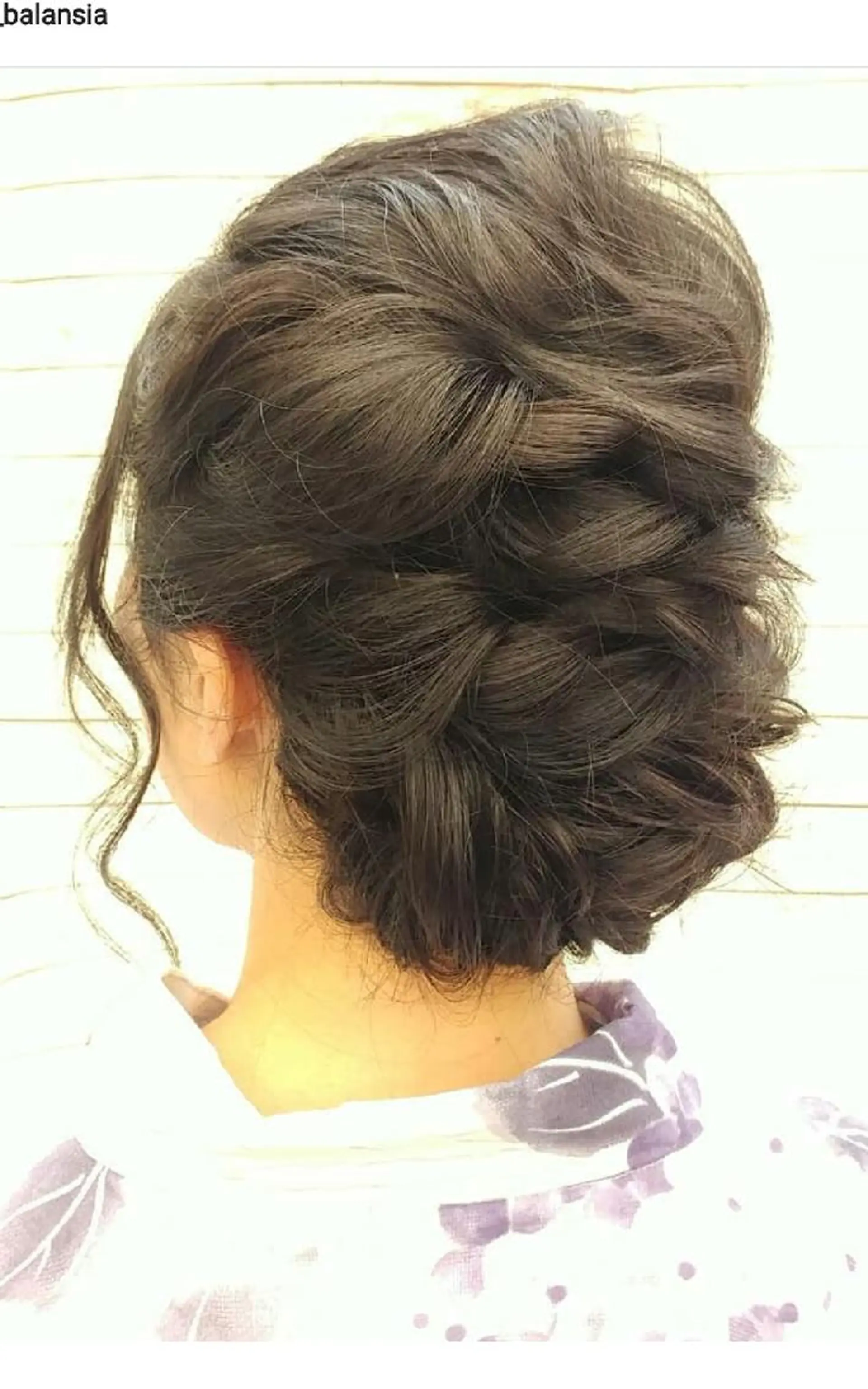 セミロング HORI 　tのヘアスタイル