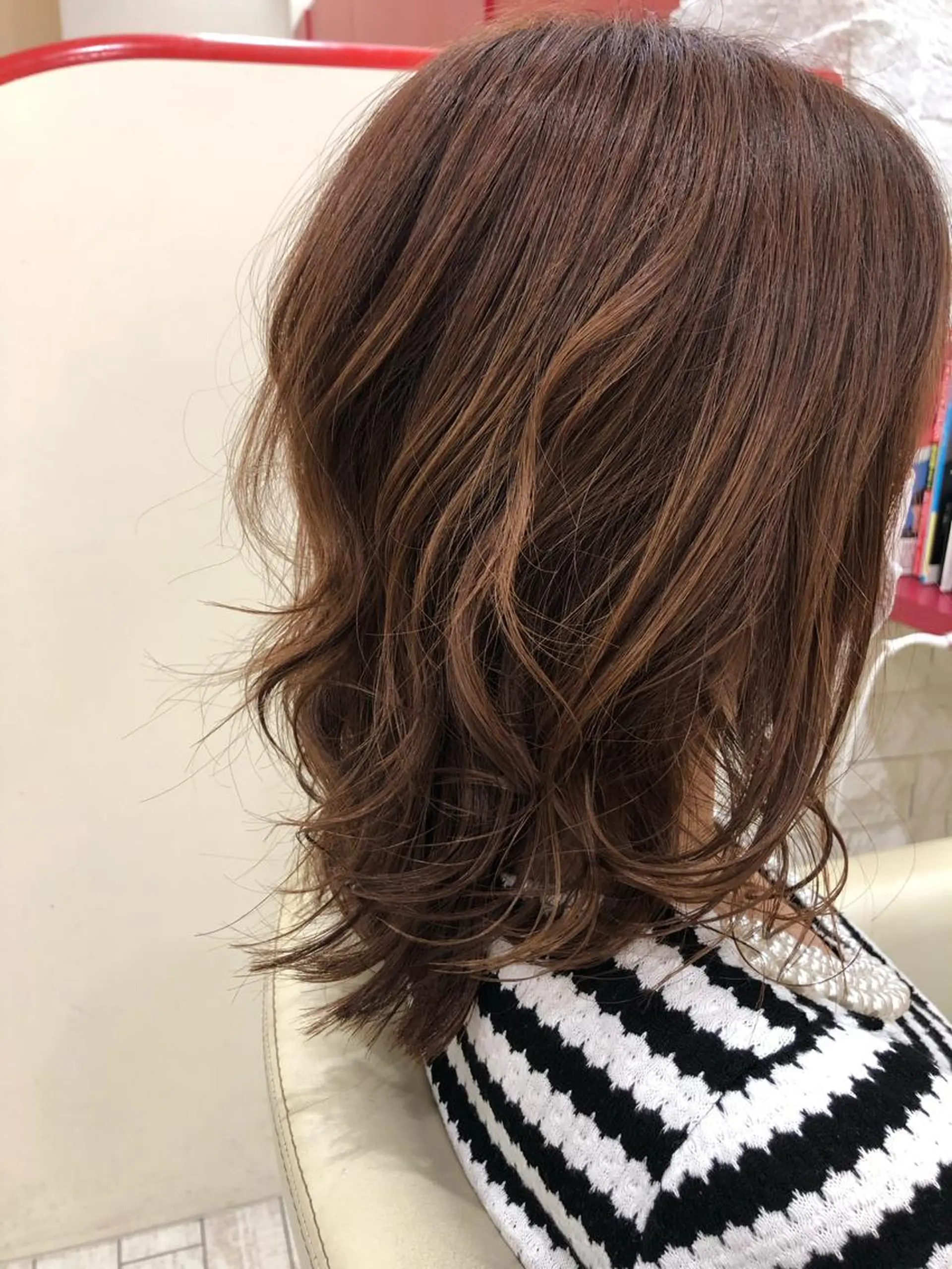 ミディアム 顔周りカット レイヤーカット カット ヘアカラー まさき✂︎ブリーチ／ デザインカラーのヘアスタイル