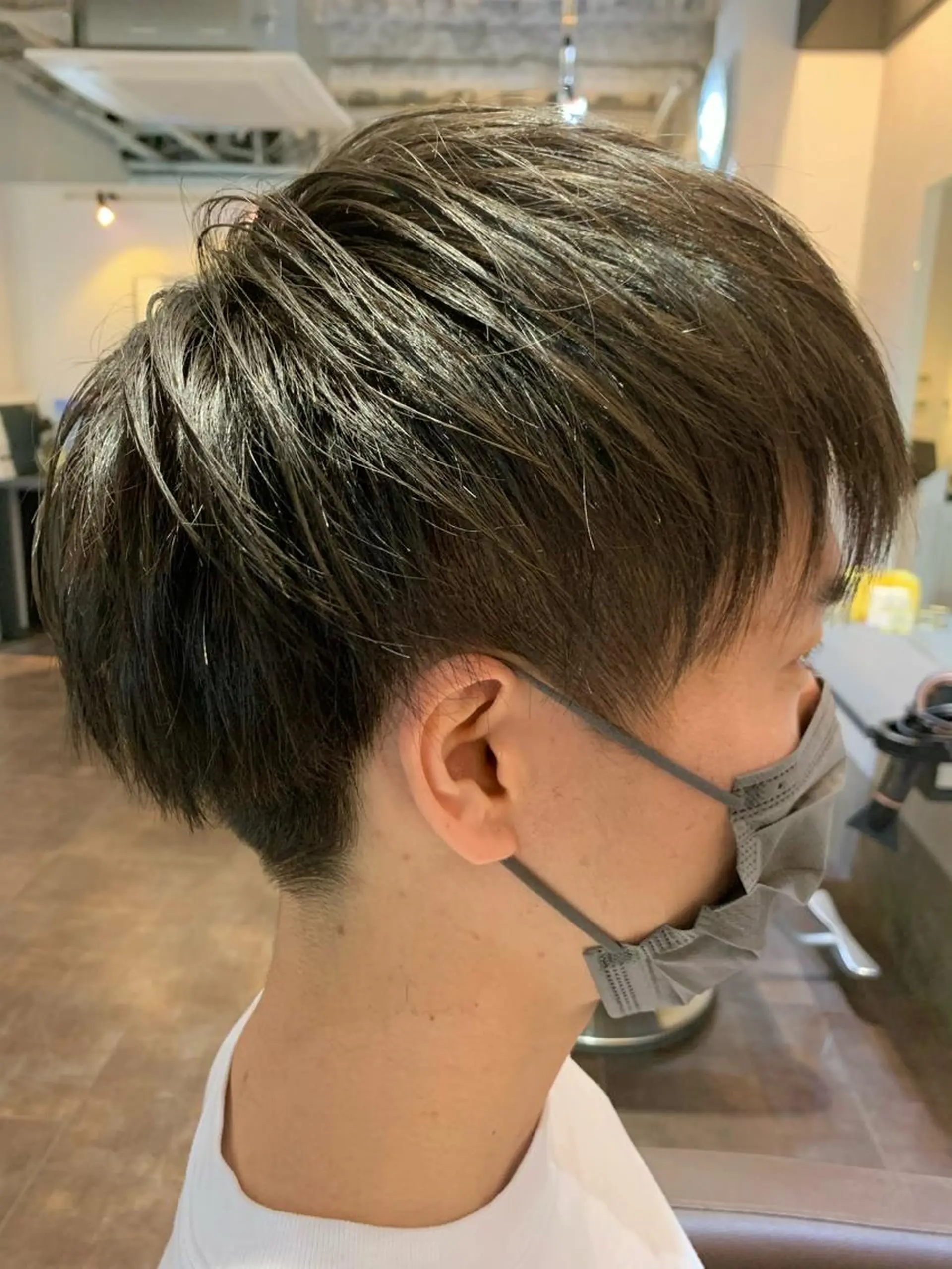 ショート メンズ 刈り上げ 💎赤み消しカラー 特化型デザイナー💎のヘアスタイル