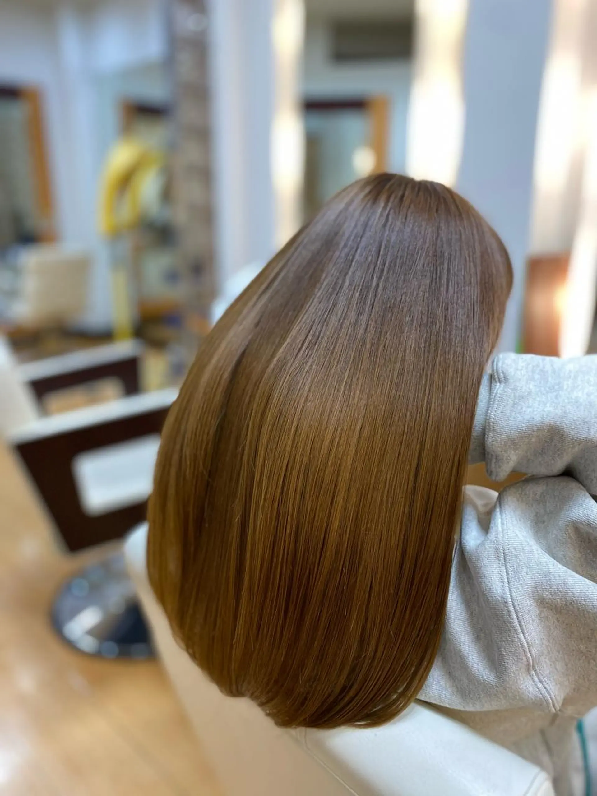 ロング ボブ ハイライト 髪質改善 韓国風ヘア レイヤーカット カット ヘアカラー トリートメント .・.艶髪ヘアケア サカモト.・.のヘアスタイル