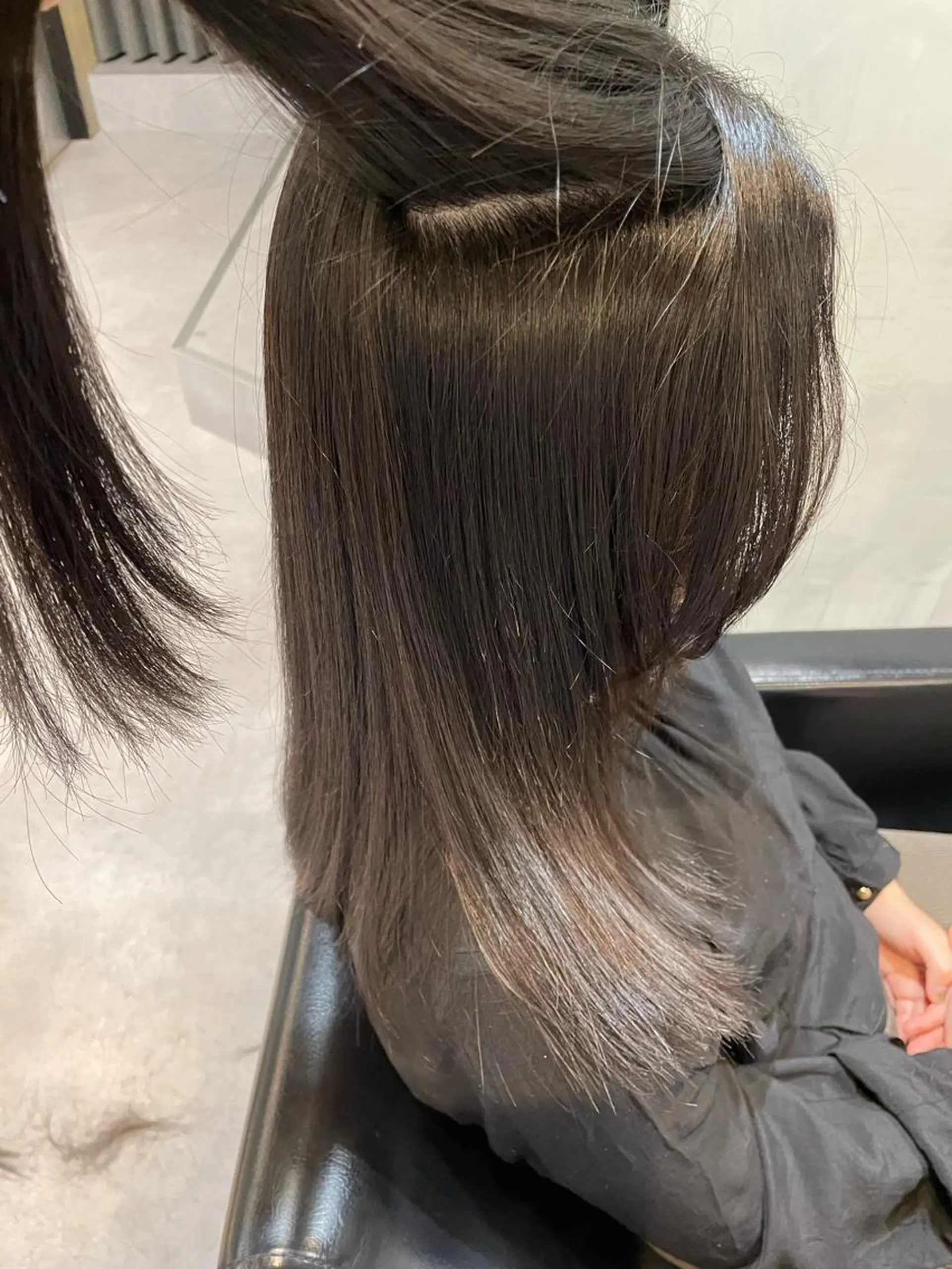セミロング 酸性ストレート 縮毛矯正 ヤマモト マイのヘアスタイル
