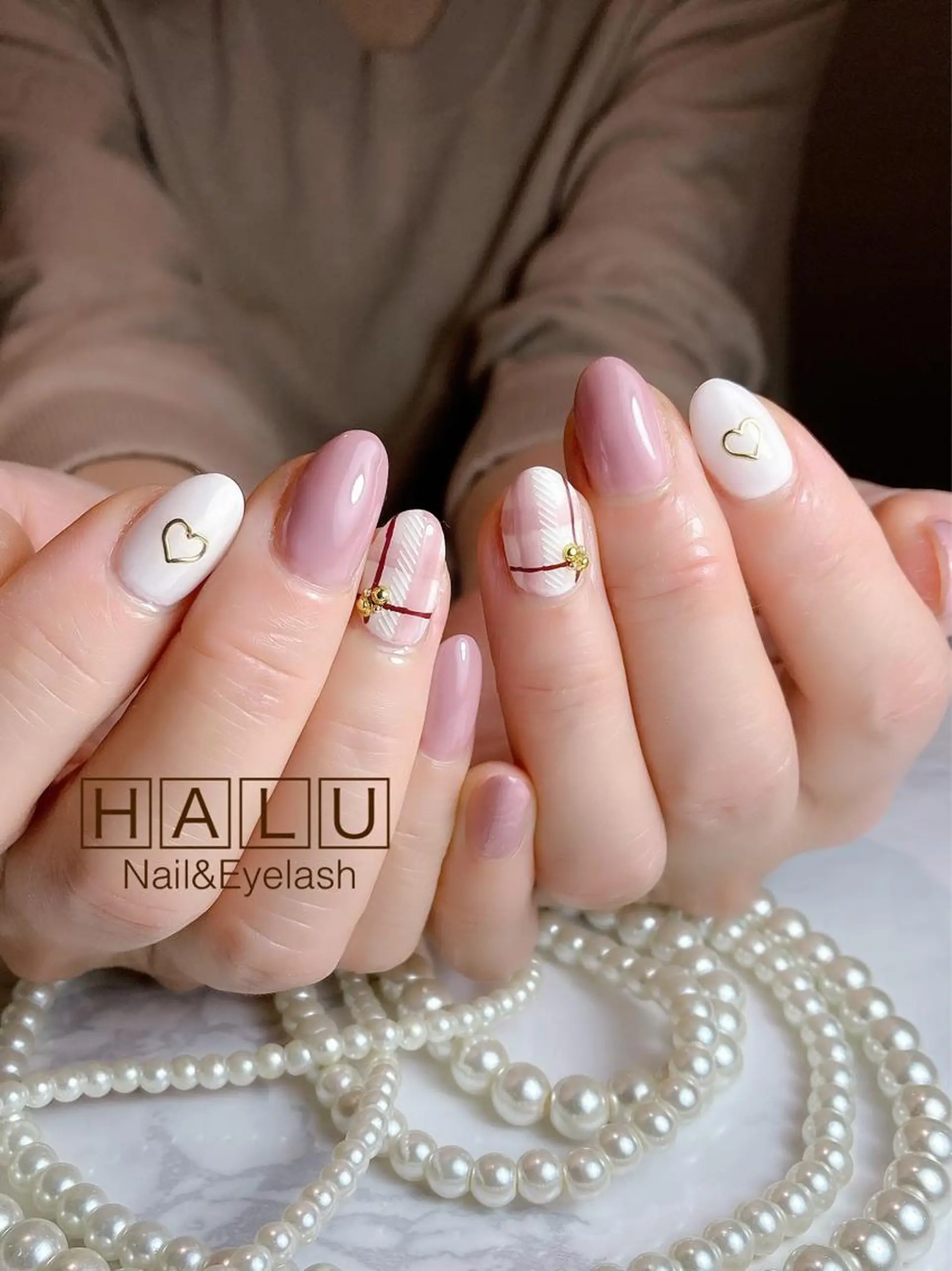 ネイル ピンク 春ネイル ホワイト HALU ハルのネイルデザイン