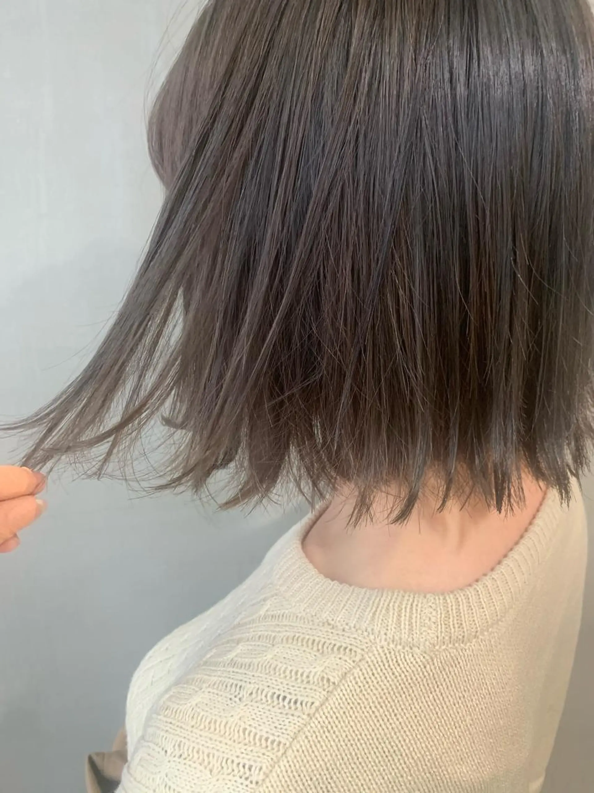 ショート カラー アッシュ ベージュカラー ブリーチ ブリーチなしカラー ボブ ウルフレイヤーカット /チヒロのヘアスタイル