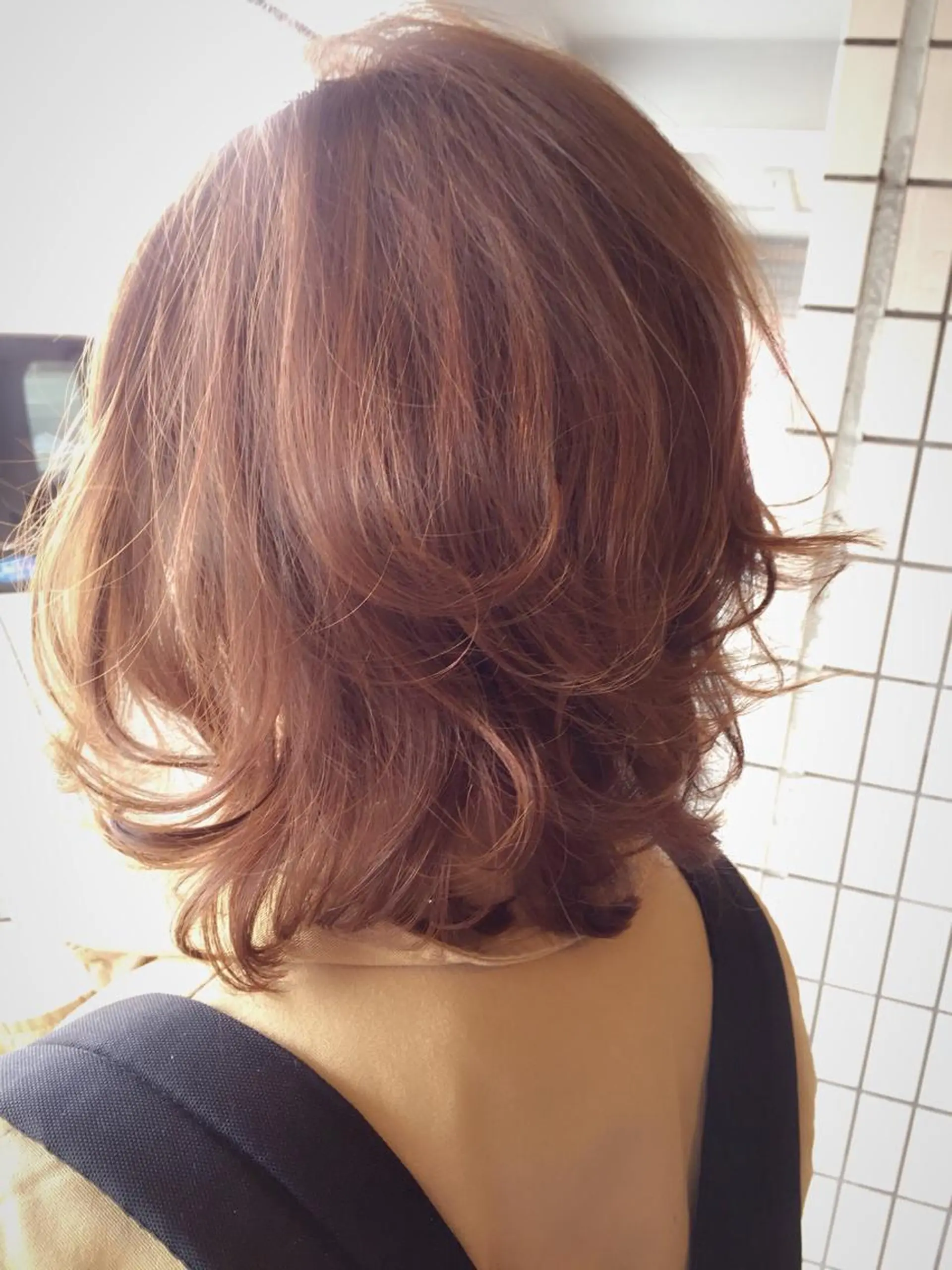 ミディアム カラー ブリーチ 透明感カラー イルミナカラー ブリーチなしカラー ピンクカラー 齊藤 篤士のヘアスタイル