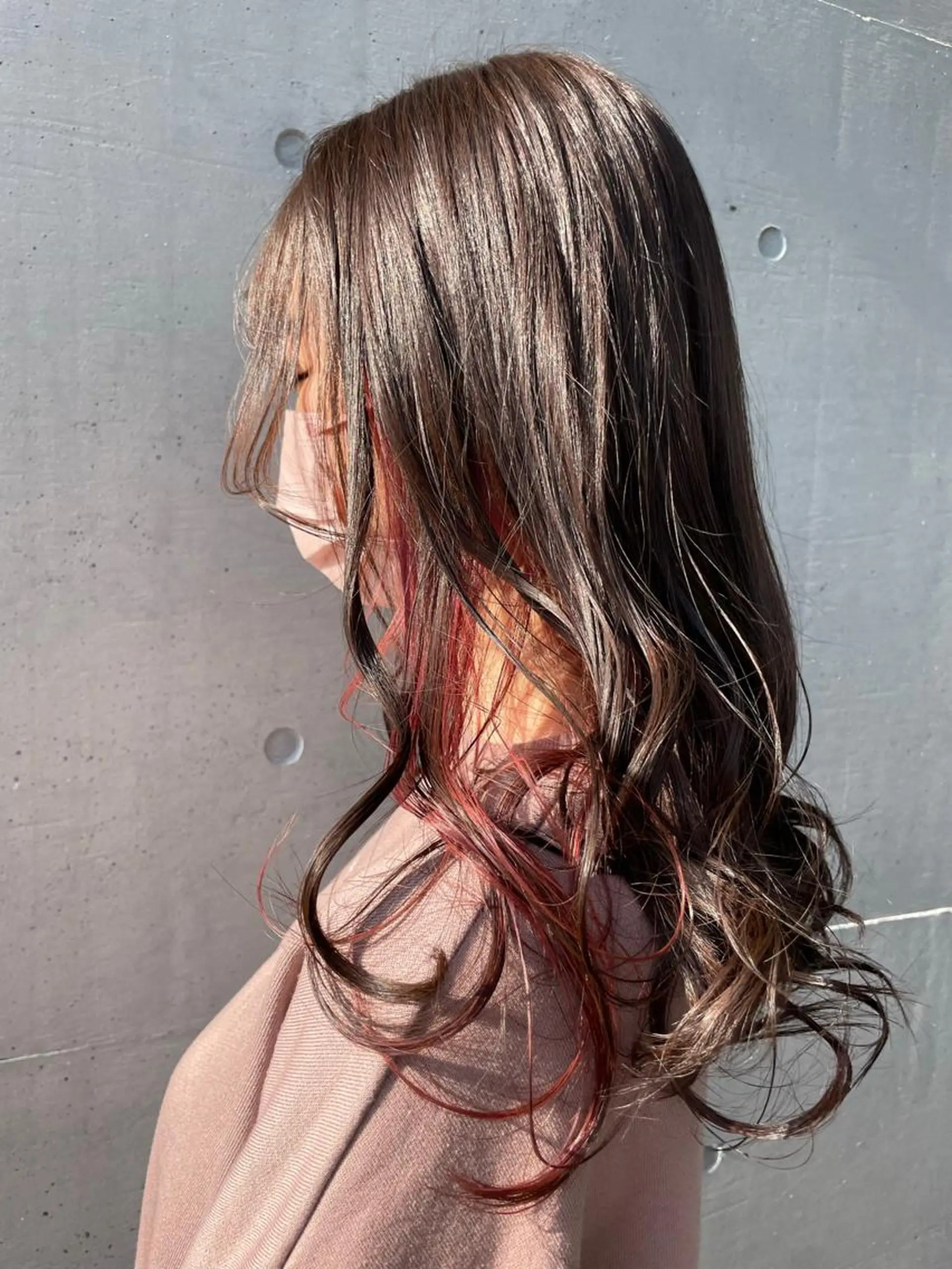 セミロング 秋元 菜摘のヘアスタイル