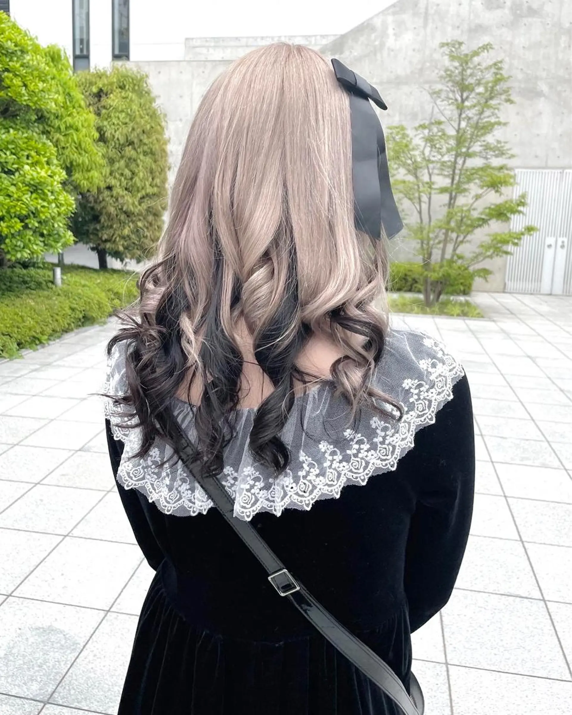 ロング カラー ヘアアレンジ カット ヘアカラー 🩶【推しハイトーン 】yuzu🩶のヘアスタイル