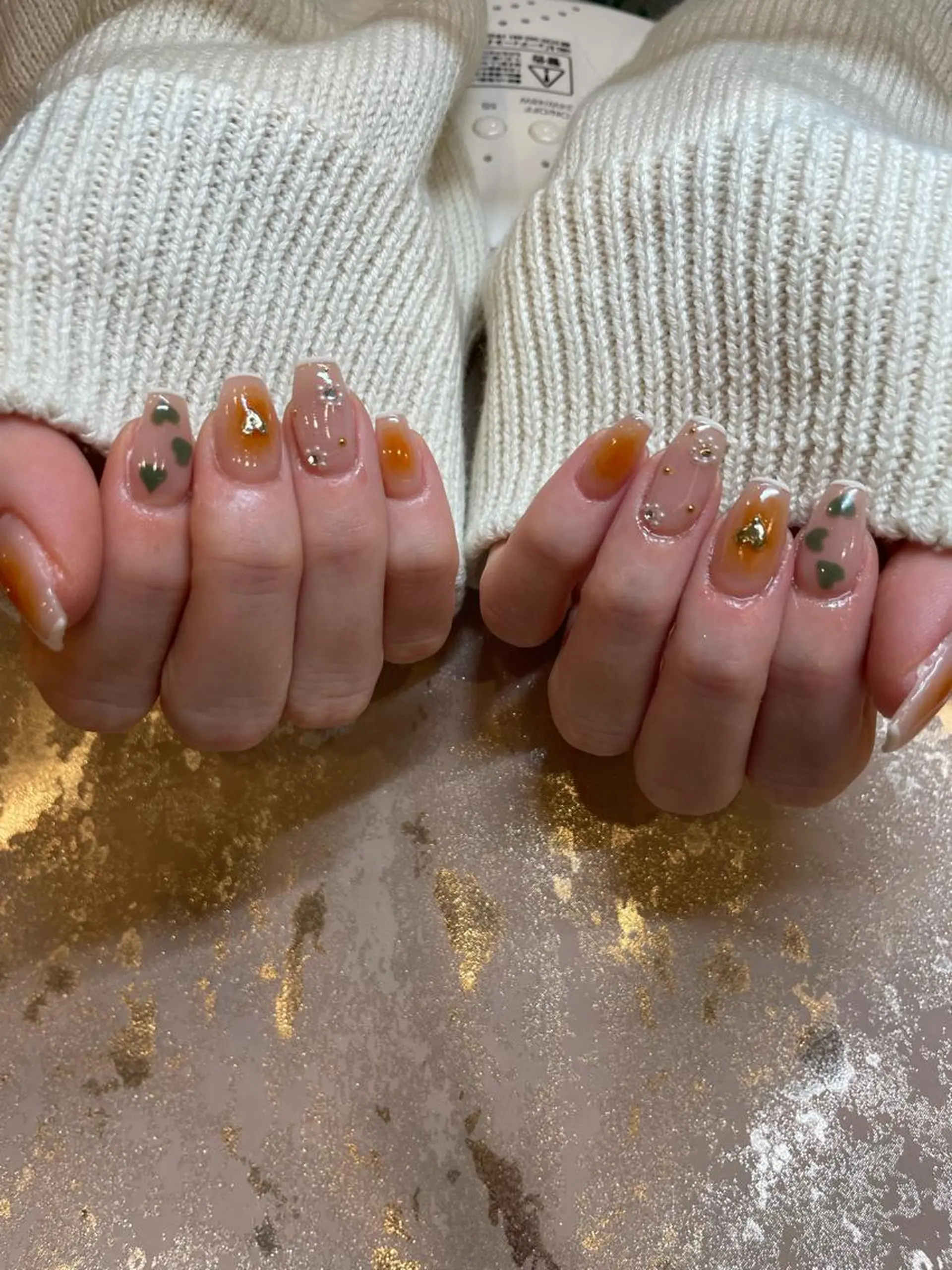 ネイル チークネイル オレンジ ハンドネイル RANUN nailのネイルデザイン