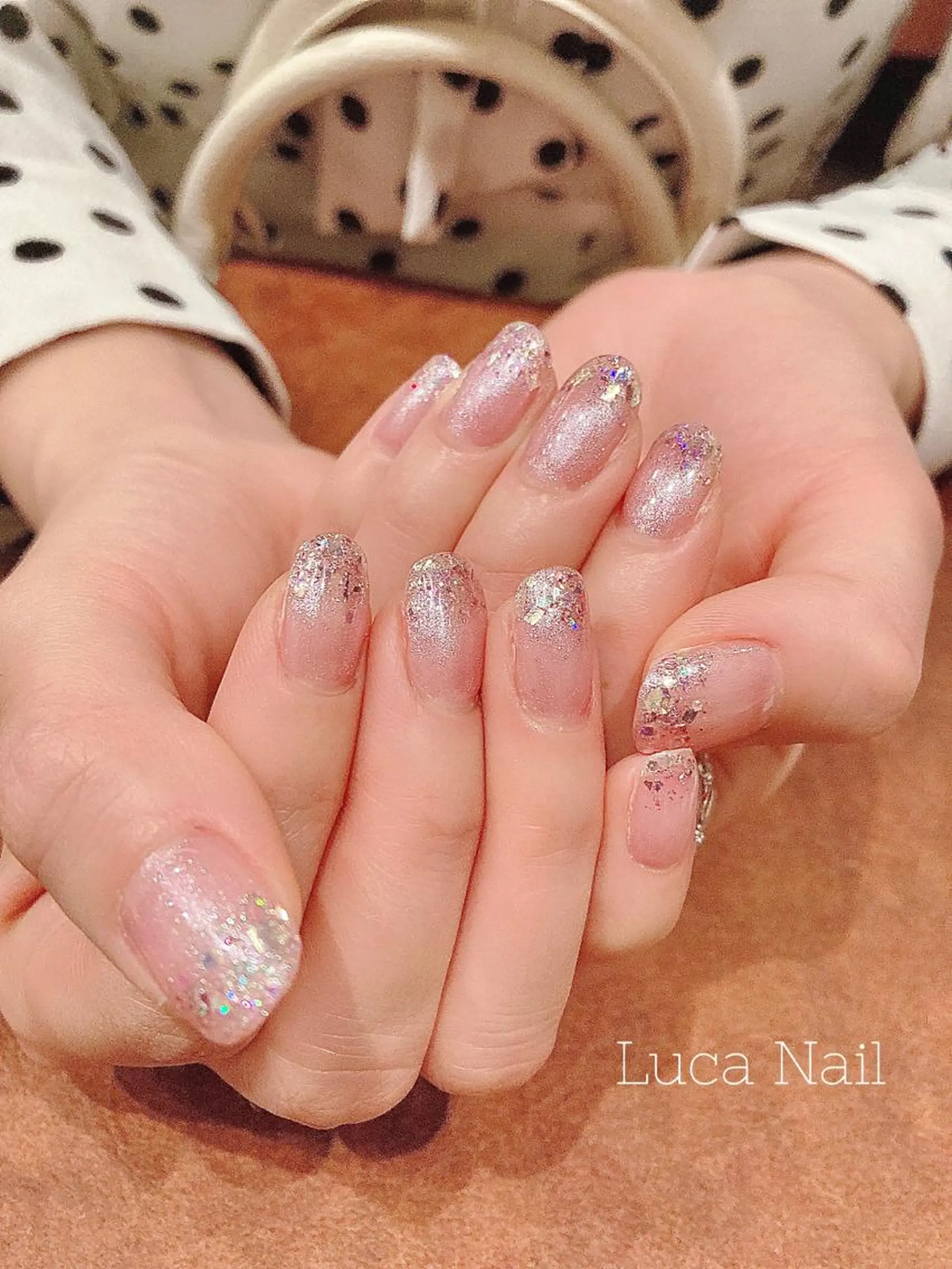 ネイル グラデーション ラメ(グリッター) ラメグラデーション ハンドネイル ハンドケア Luca Nail 🌼yu-kaのネイルデザイン