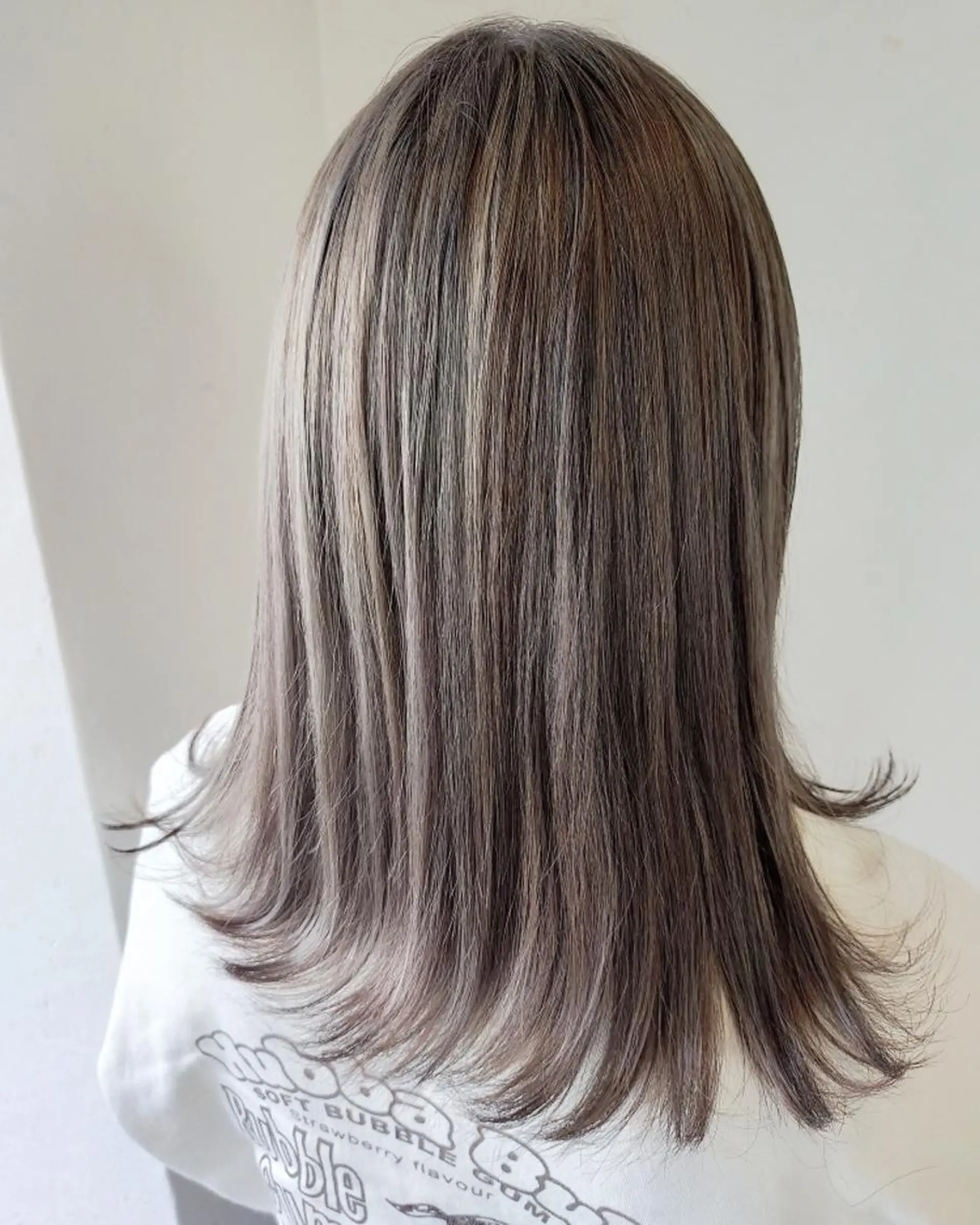 セミロング カラー ヘアカラー トリートメント JIL BLAN 京都所属・RU RIのヘアスタイル