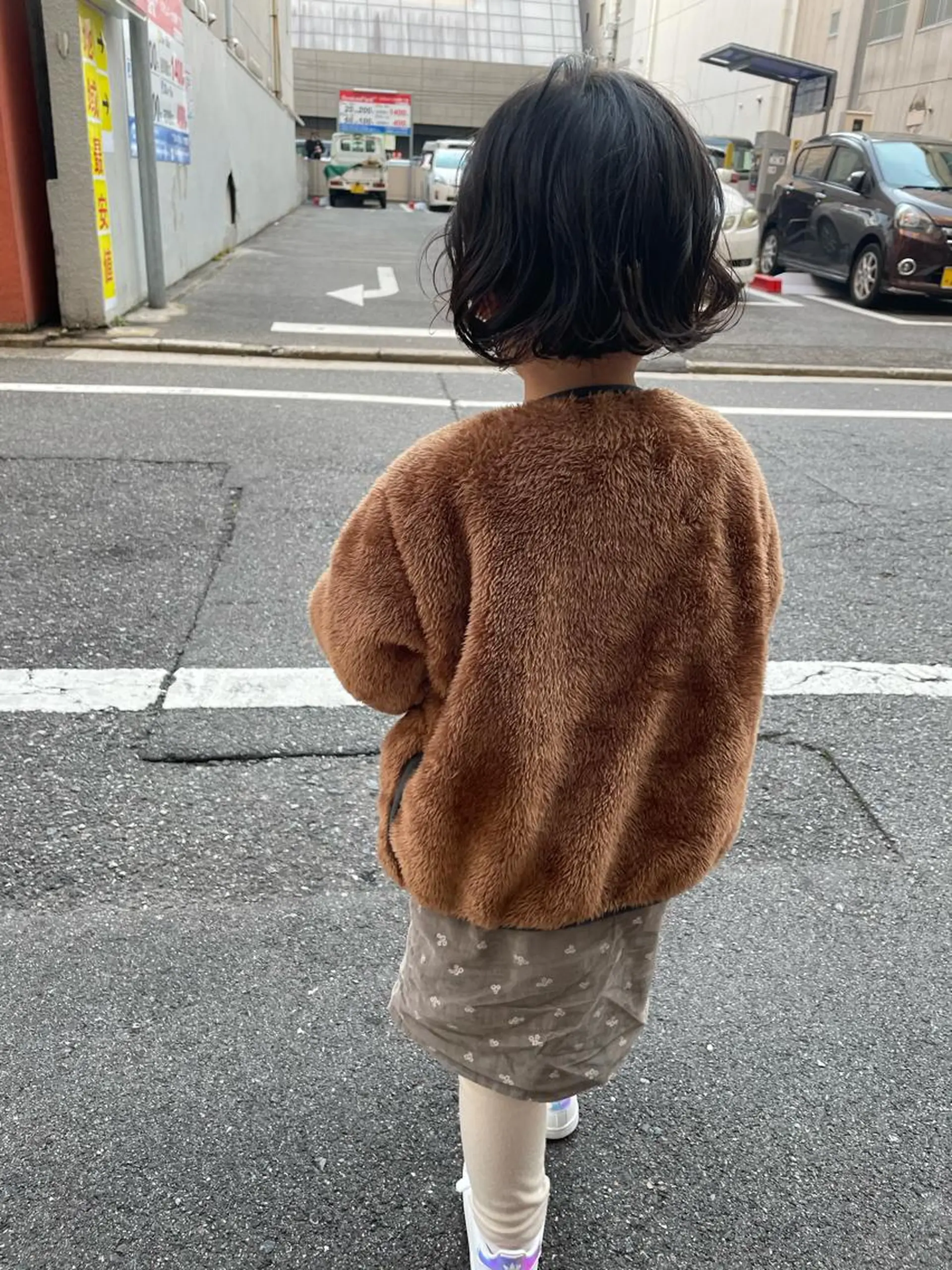 ショート カット さの あやねのヘアスタイル