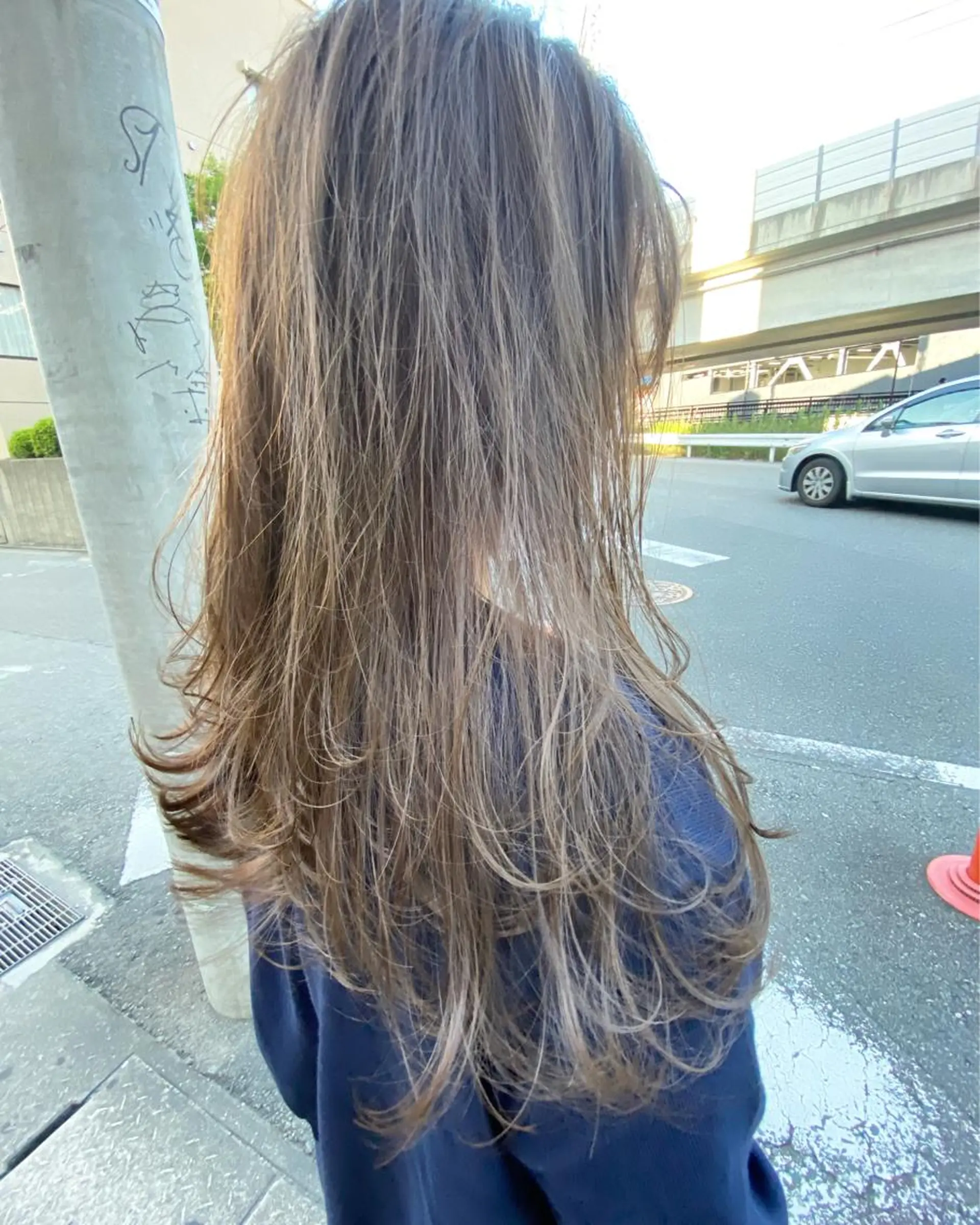 ロング ハイライト レイヤーカット カット ヘアカラー Musiiik hairのヘアスタイル