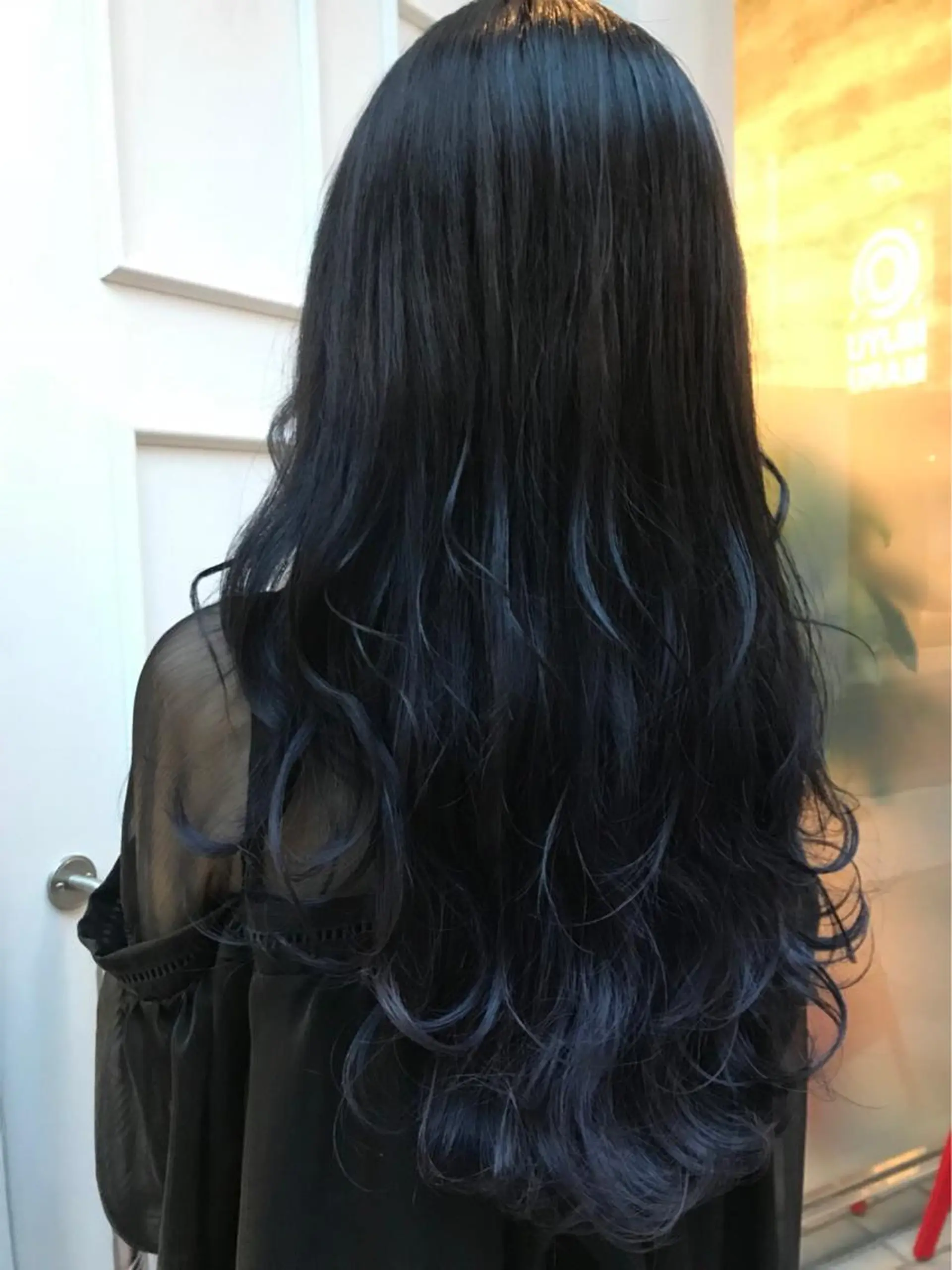 ロング カラー ブルーカラー グラデーションカラー ネイビーカラー 🫟Blanco🫟 Color&Careのヘアスタイル