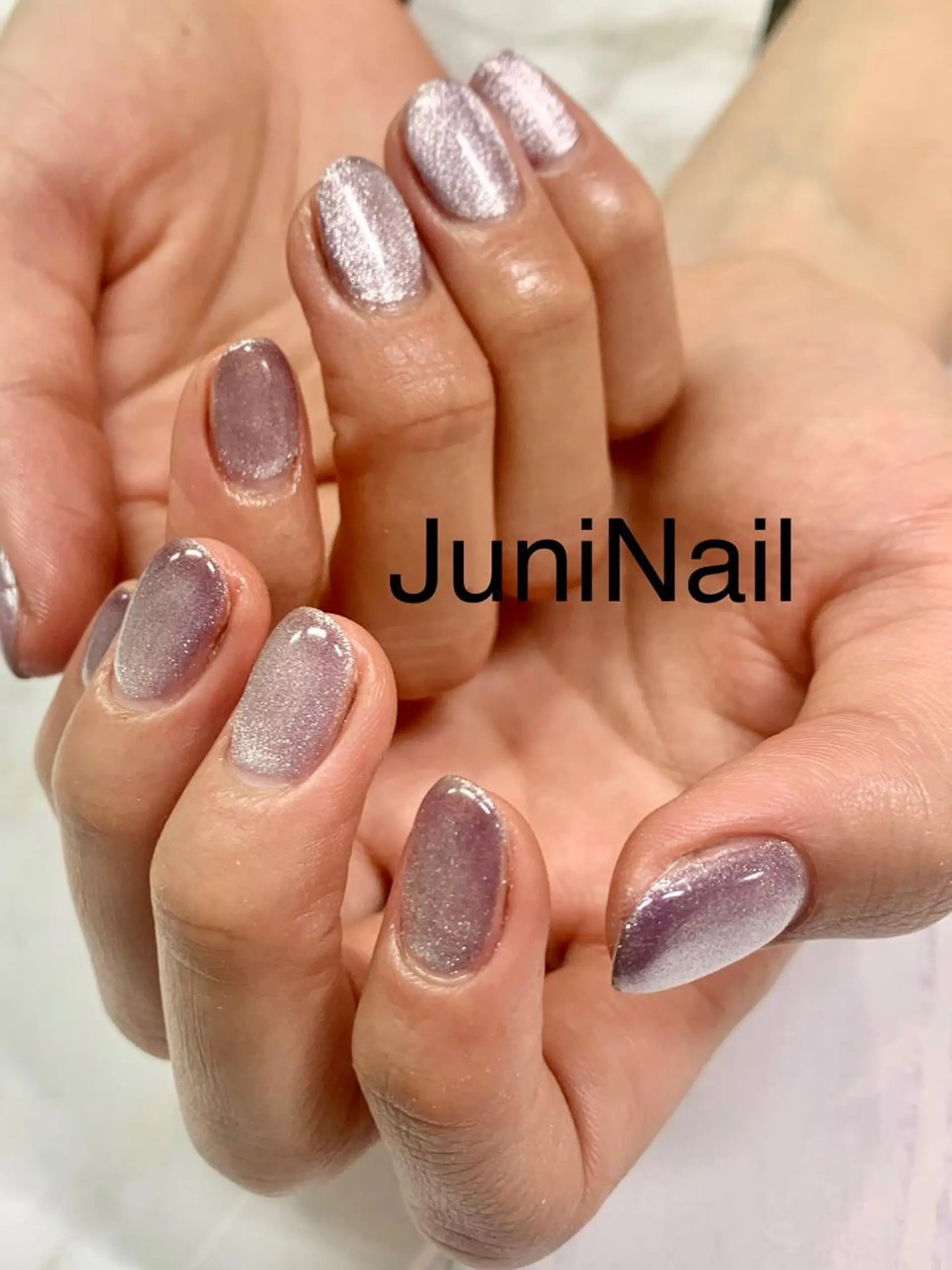 ネイル マグネットネイル ハンドネイル JuniNail 주니네일🇰🇷suのネイルデザイン