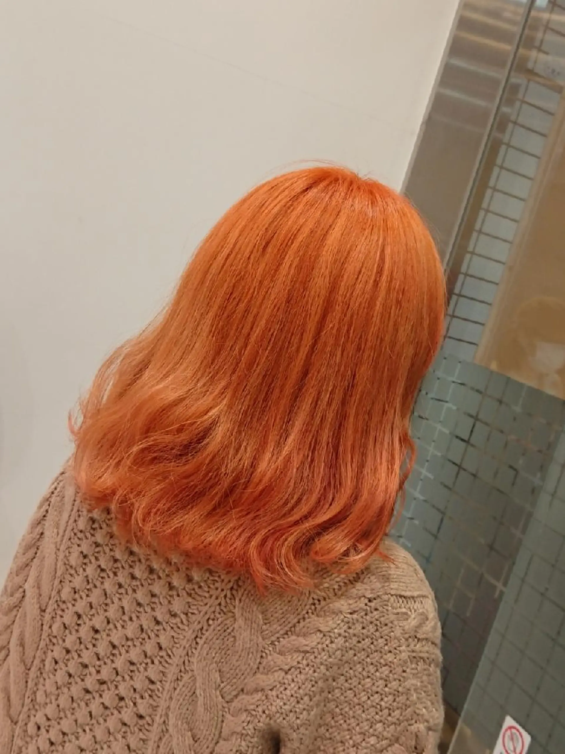 ミディアム カラー ブリーチ ブロンド ケアブリーチ オレンジ あらげ 🌈推しカラー🌈ᵕのヘアスタイル