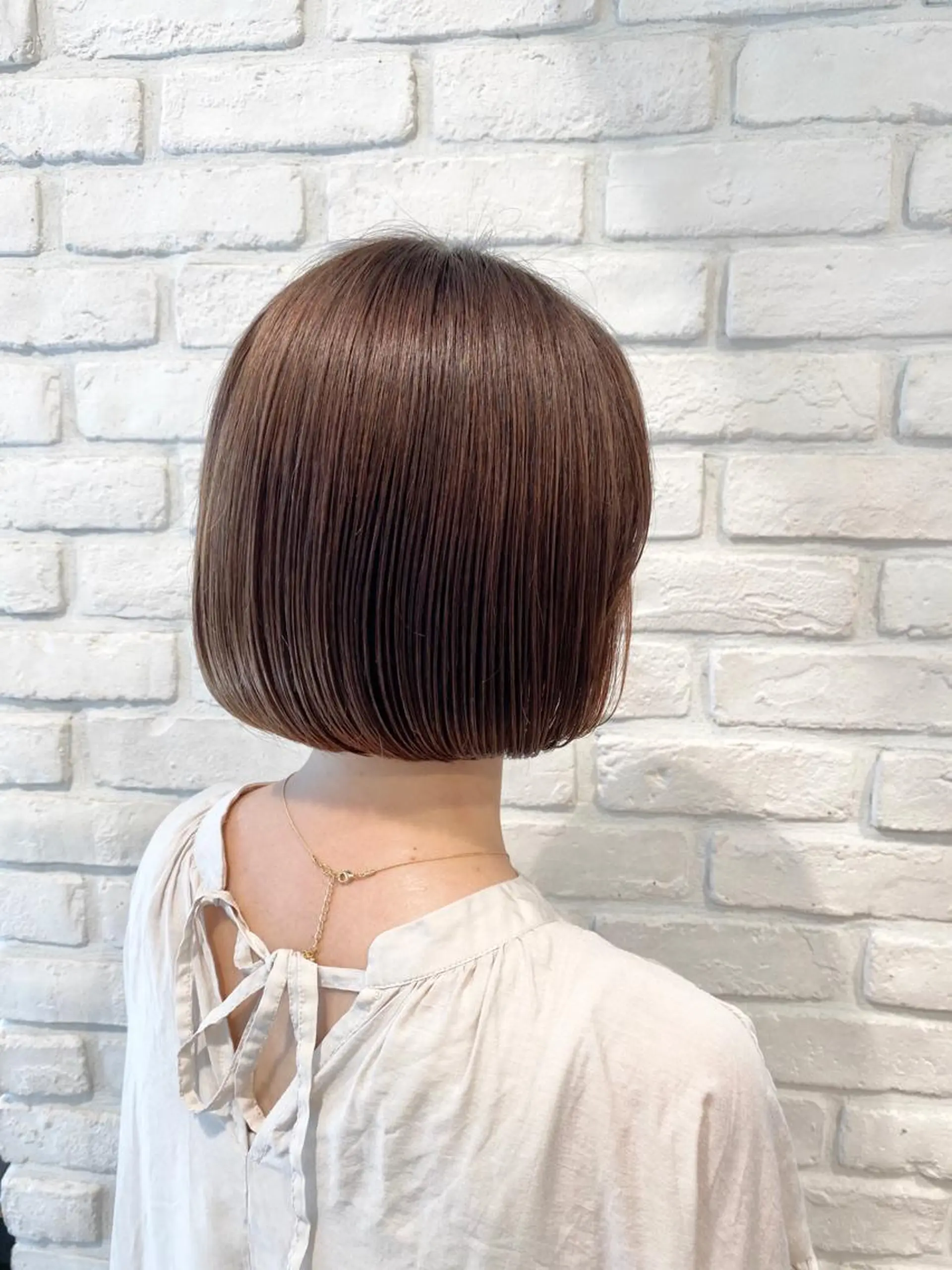 ショート ベージュカラー🧸 伊藤なつみのヘアスタイル