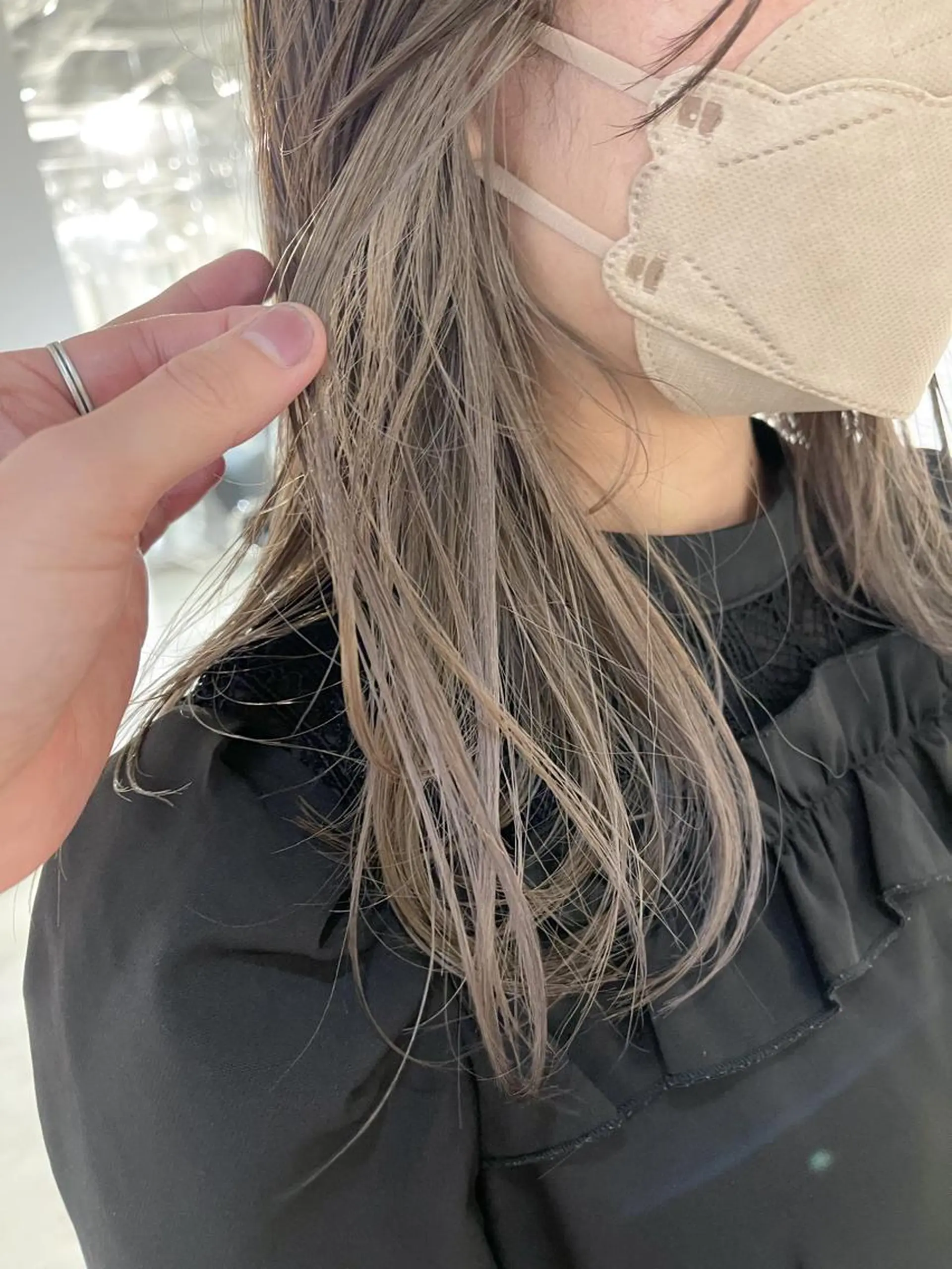 セミロング カラー ベージュカラー カット ヘアカラー トリートメント 川本 裕🌿のヘアスタイル
