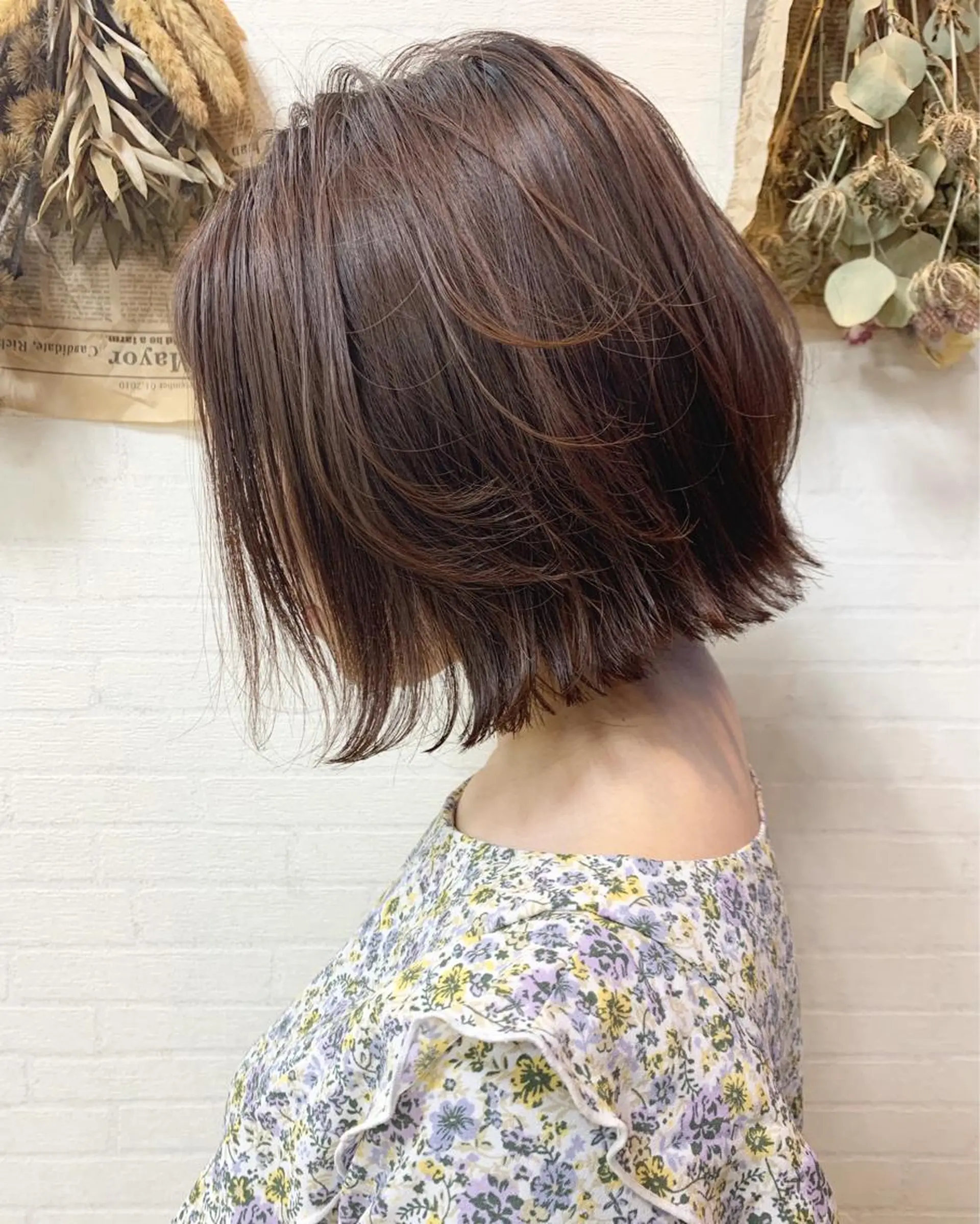 ミディアム 立川 奈那子のヘアスタイル