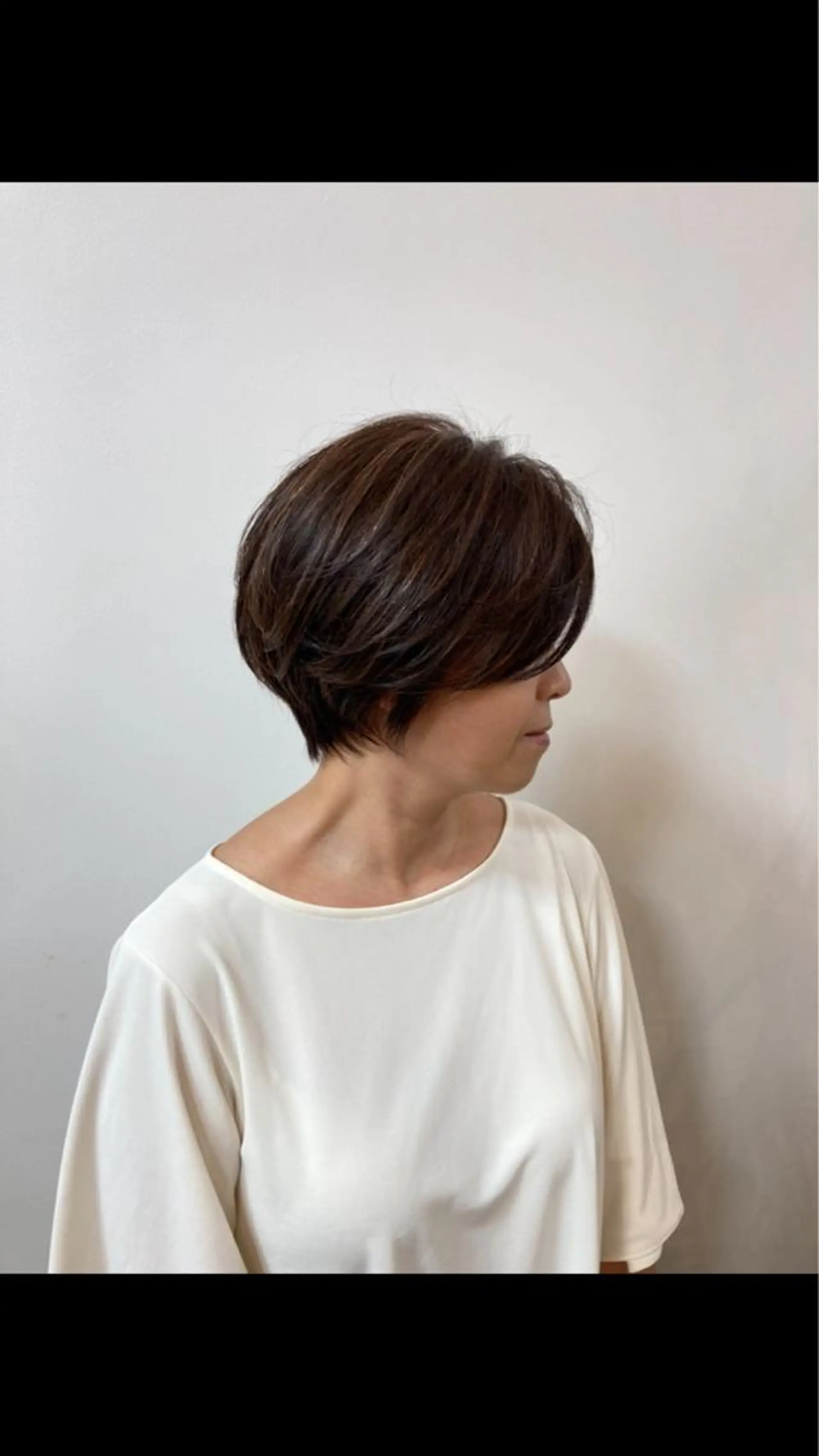 ショート 【白髪ぼかし】 愛甲竜佑のヘアスタイル