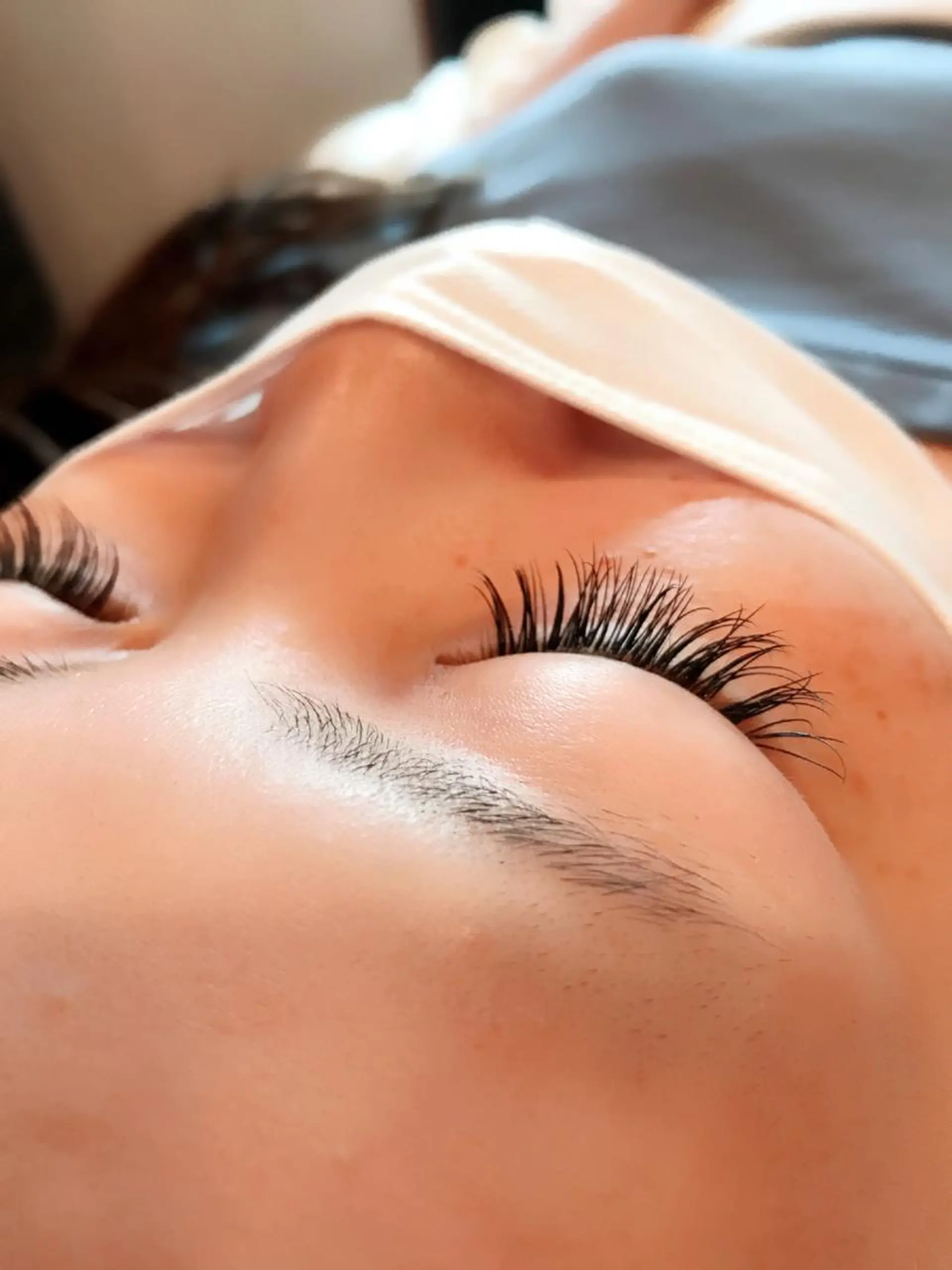 マツエク・マツパ Cカール 目尻長め 結婚式・ブライダル しょうへいの店四郎丸店所属・工藤 芳子のヘアスタイル