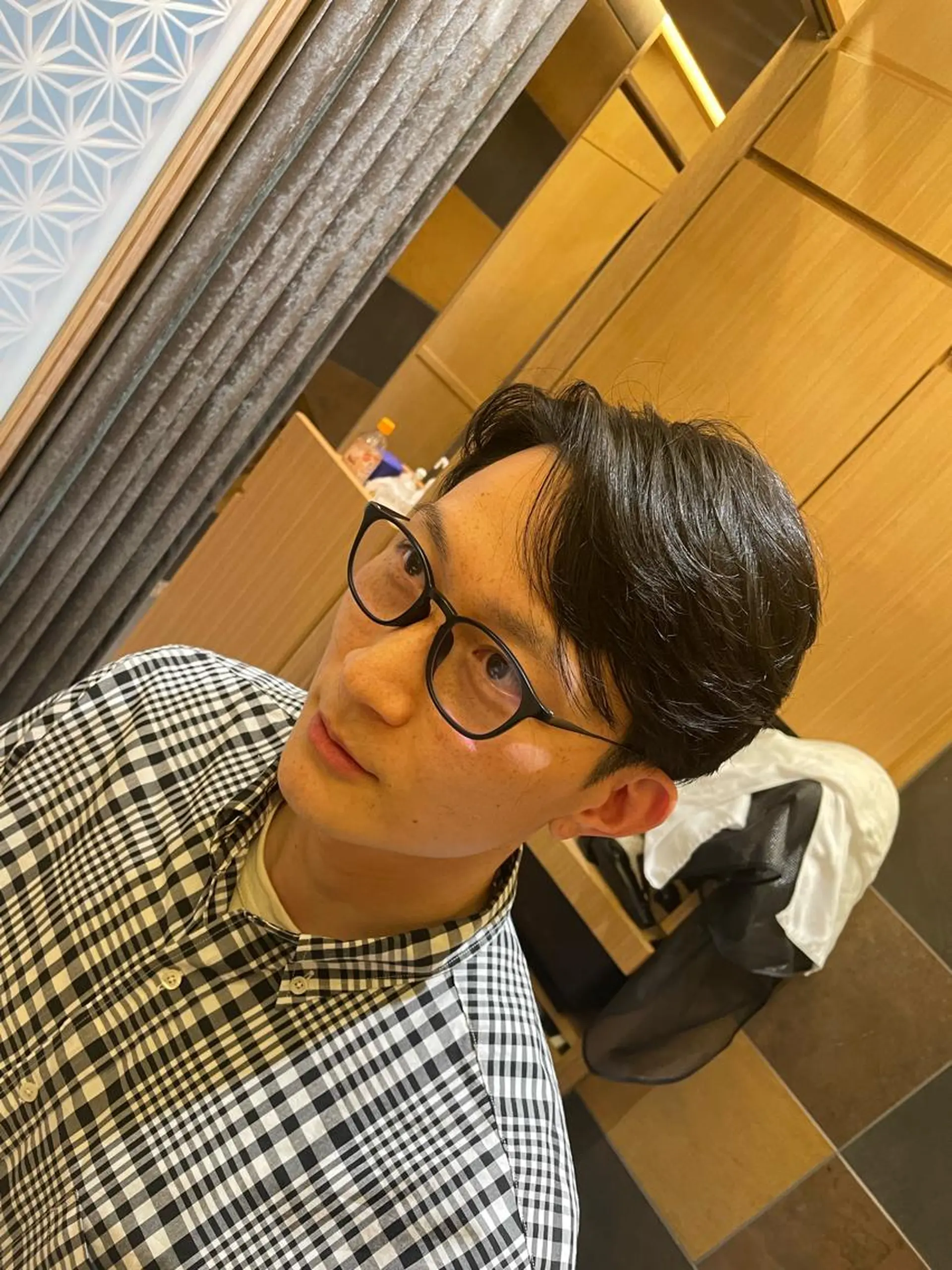 ミディアム 瀬波 秀行のヘアスタイル