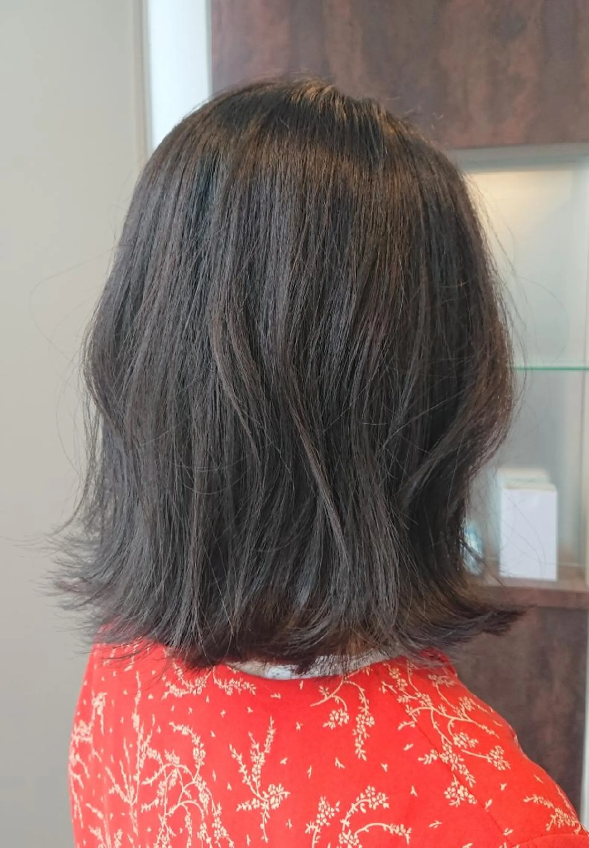 ミディアム ヘアアレンジ ボブ 外ハネヘア カット トリートメント スタイリスト 川添 のヘアスタイル