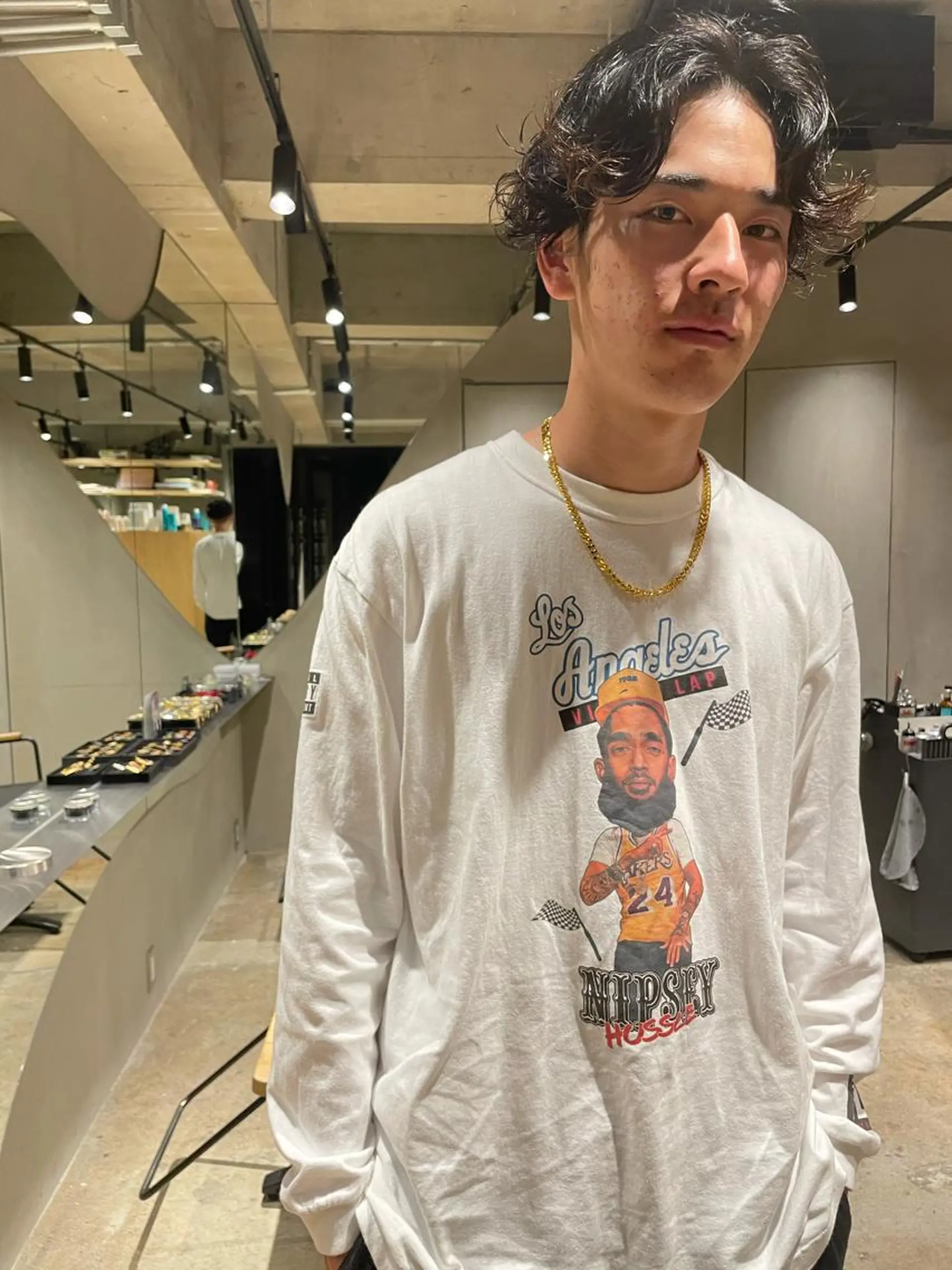 メンズ フェードカット メンズパーマ 刈り上げ カット パーマ 🌈圧倒的デザイン パーマ　関和希のヘアスタイル