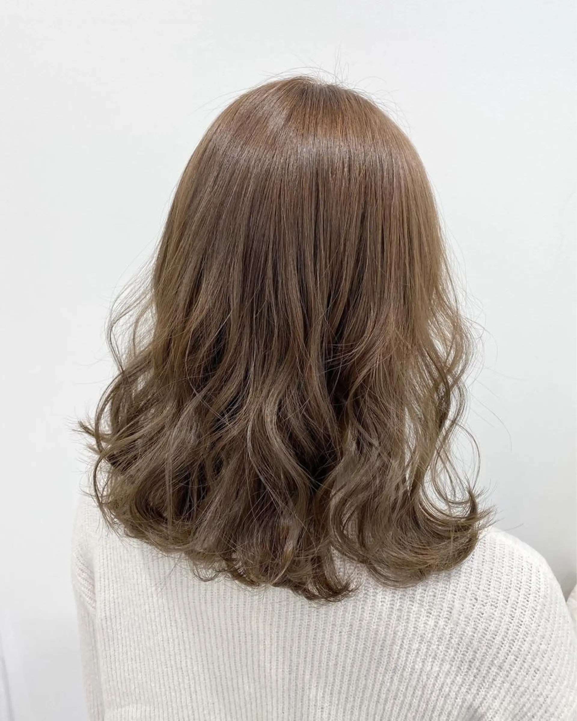 ミディアム カラー ️🫧ブリーチなし KOUKI️🫧のヘアスタイル