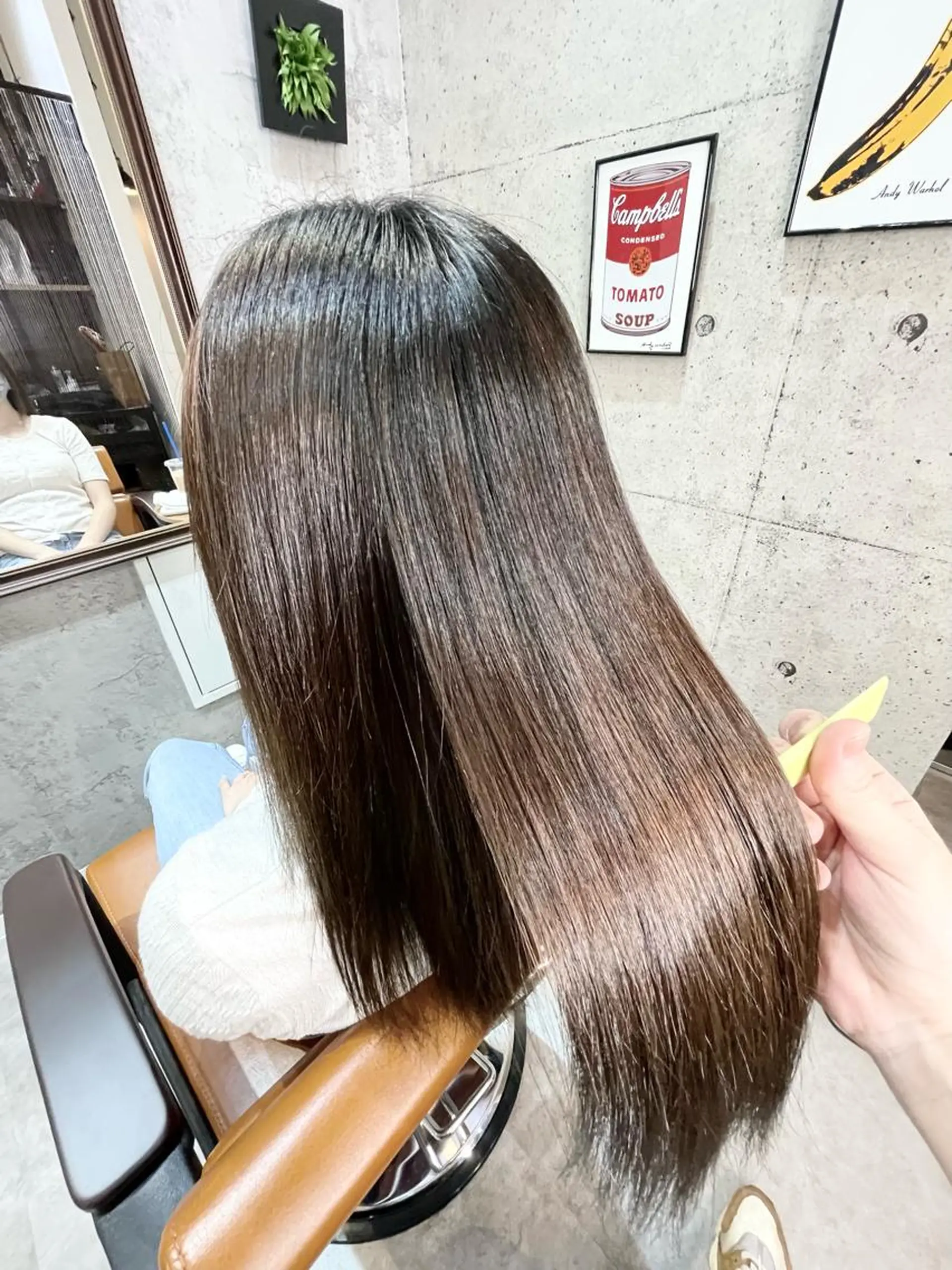 セミロング 縮毛矯正 🔷ブリーチバレイヤ ージュ🔷飯野達也のヘアスタイル