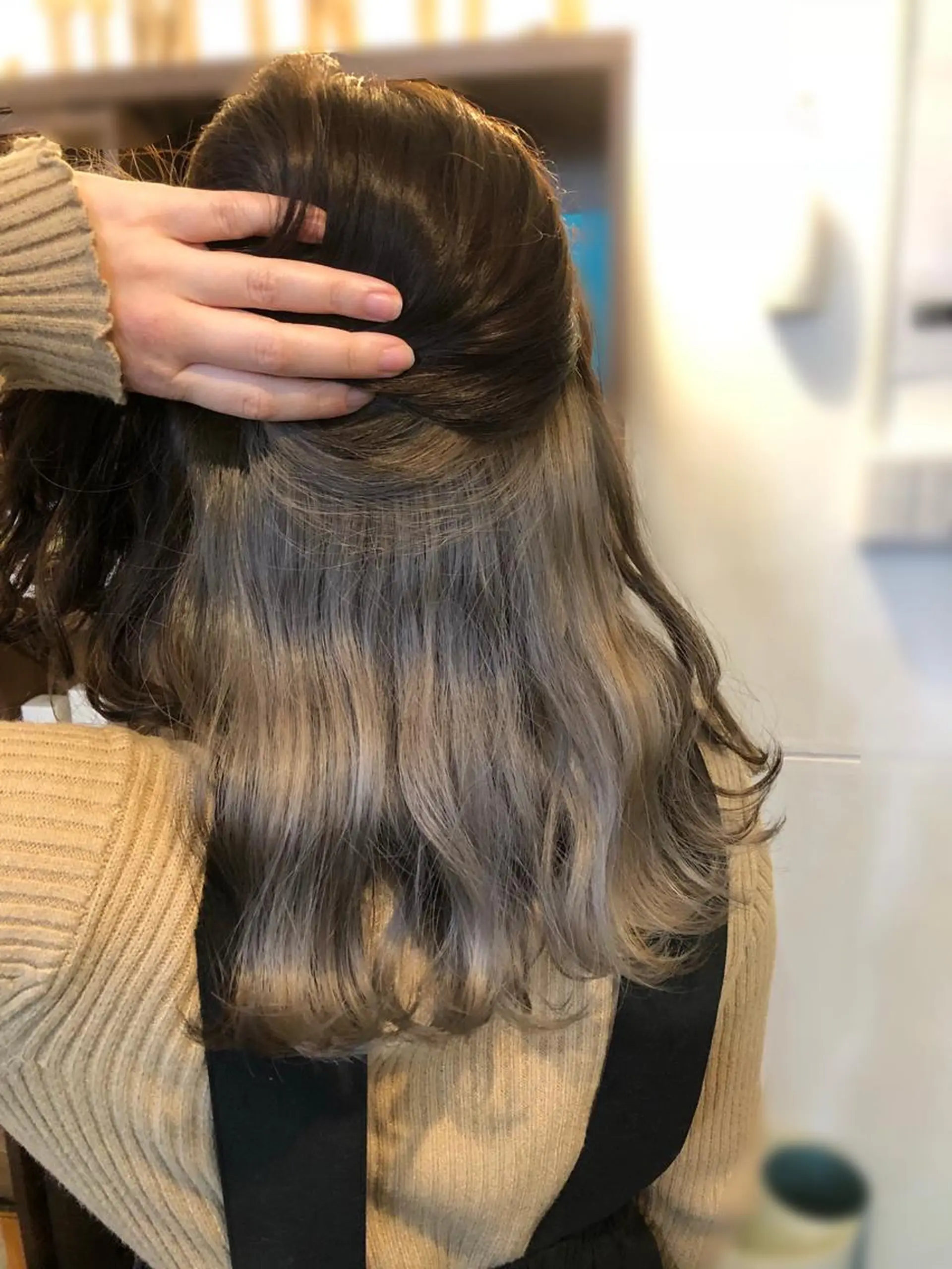 セミロング カット ヘアカラー トリートメント 吉田 典弘のヘアスタイル