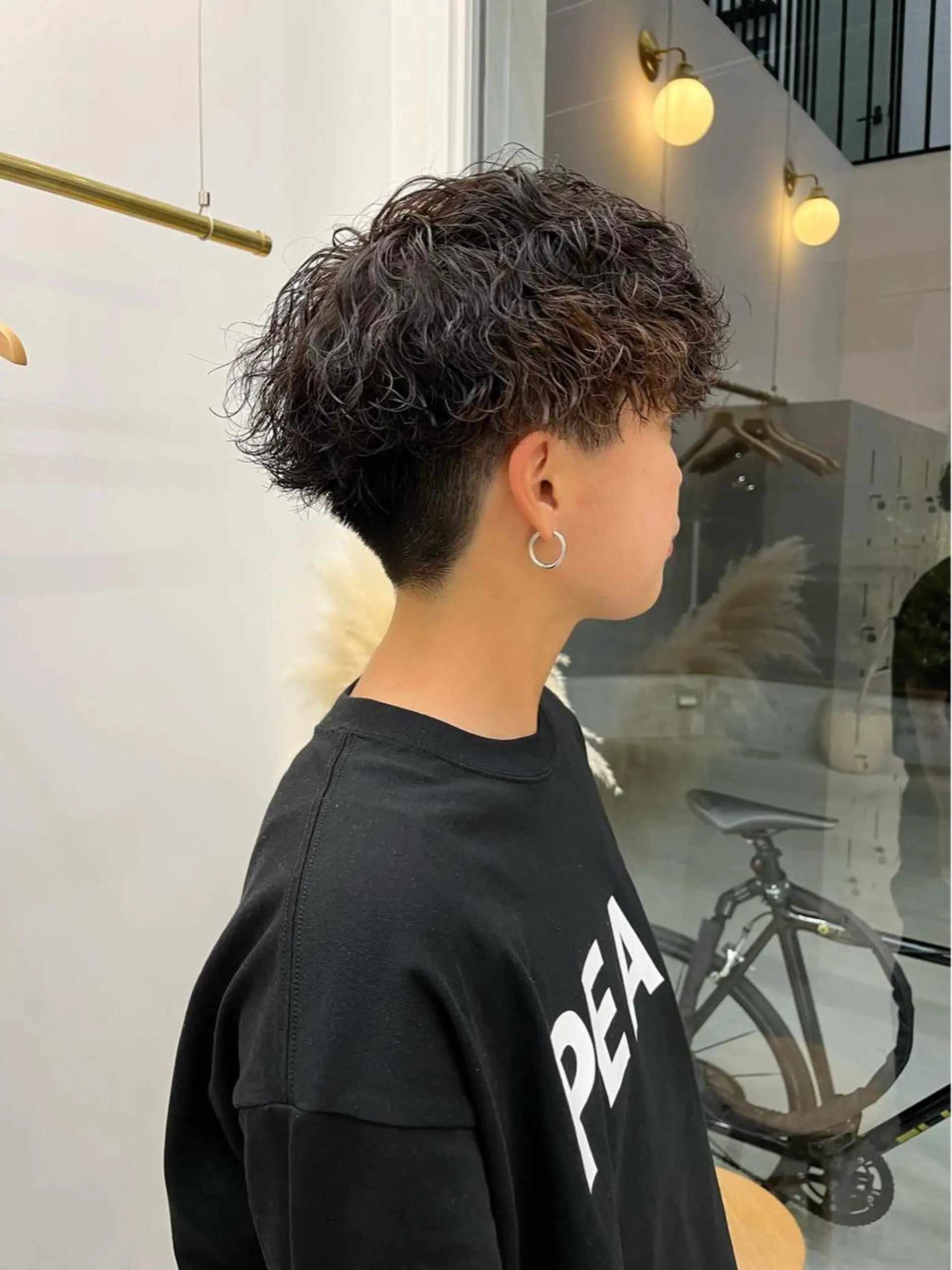パーマ メンズ メンズパーマ 波巻きパーマ 網谷 萌夏のヘアスタイル