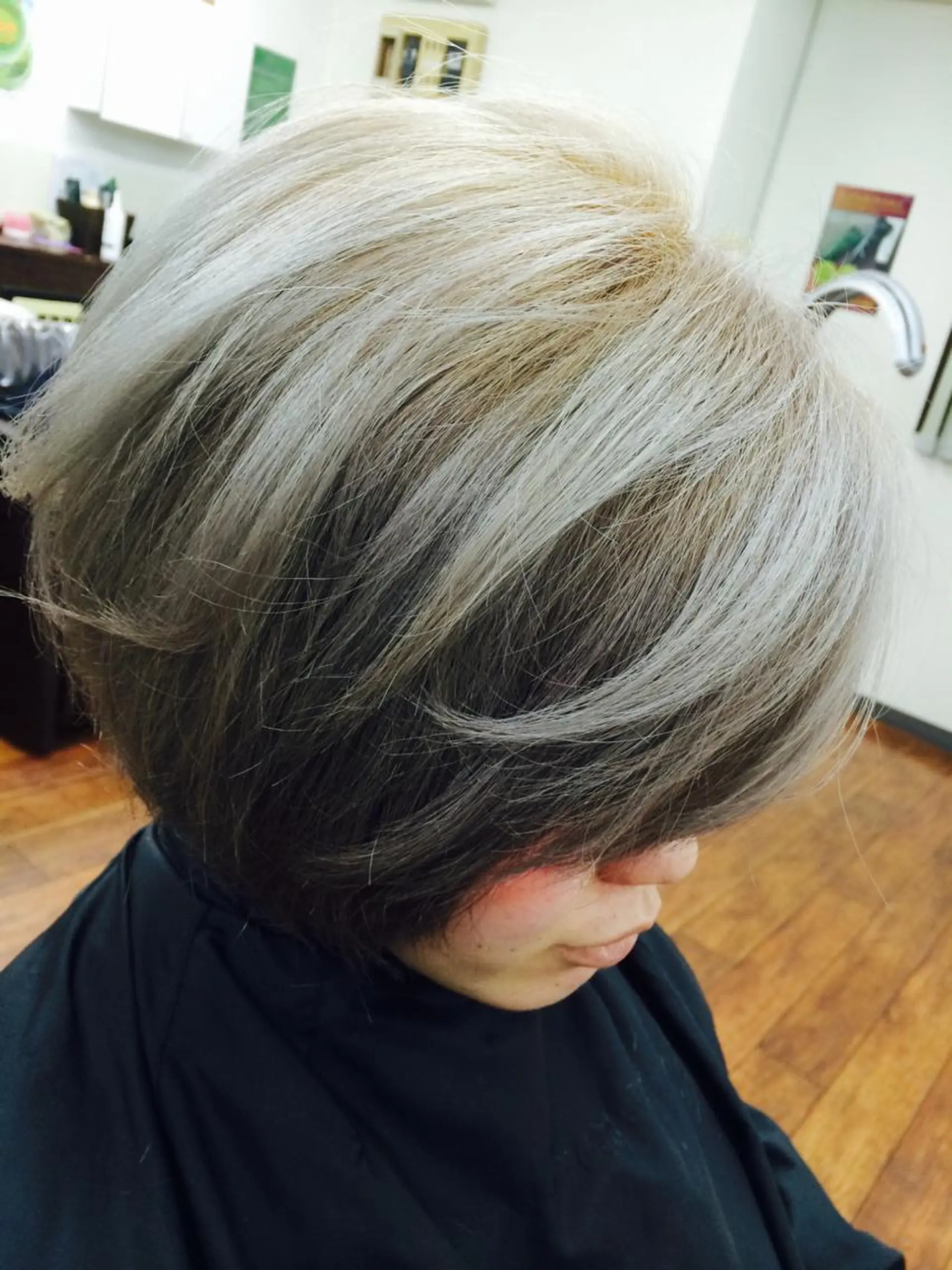 ショート ショートボブ アッシュ ボブ ショートヘア AN'TIA小作代表 ⭐︎kazuma⭐︎のヘアスタイル