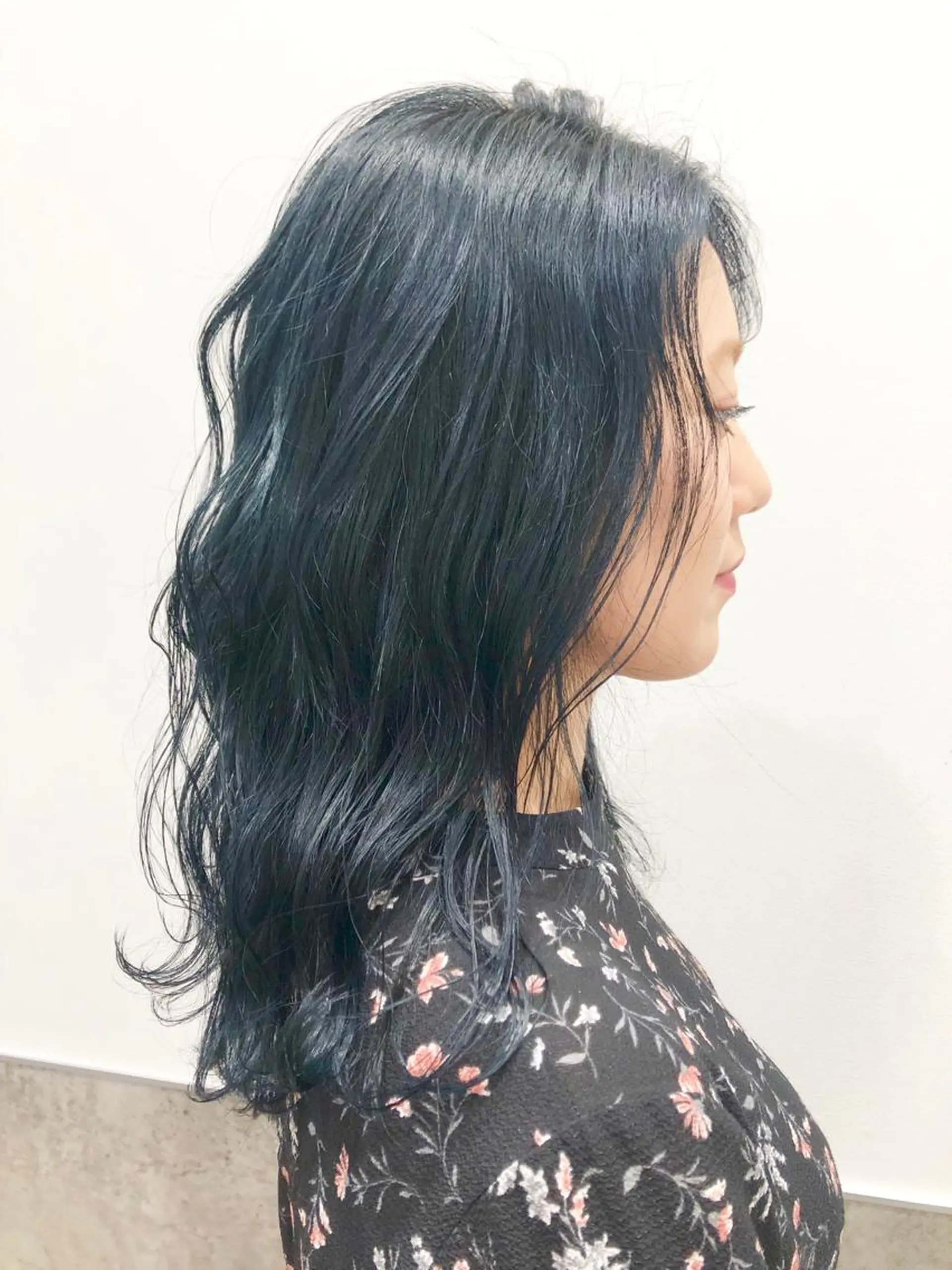 セミロング カラー パーマ ヘアアレンジ キッズ 黒髪 ブリーチ ブルーカラー ブルーブラック ブリーチなしカラー ヘアカラー トリートメント GOTODAY SHAiRE SALON (原宿本店)所属・stylist 🎀 kanaのその他イメージ