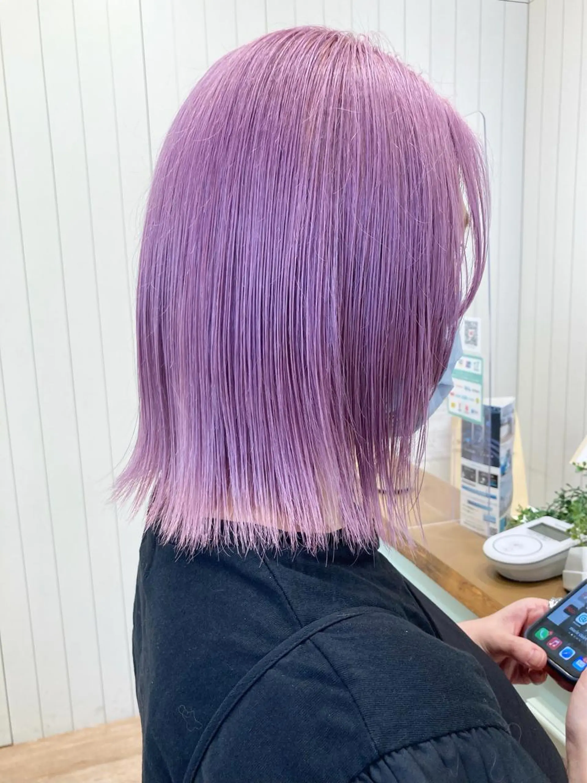 ミディアム カラー パープルカラー ヘアカラー トリートメント ケアブリーチ 坪井佑樹のヘアスタイル