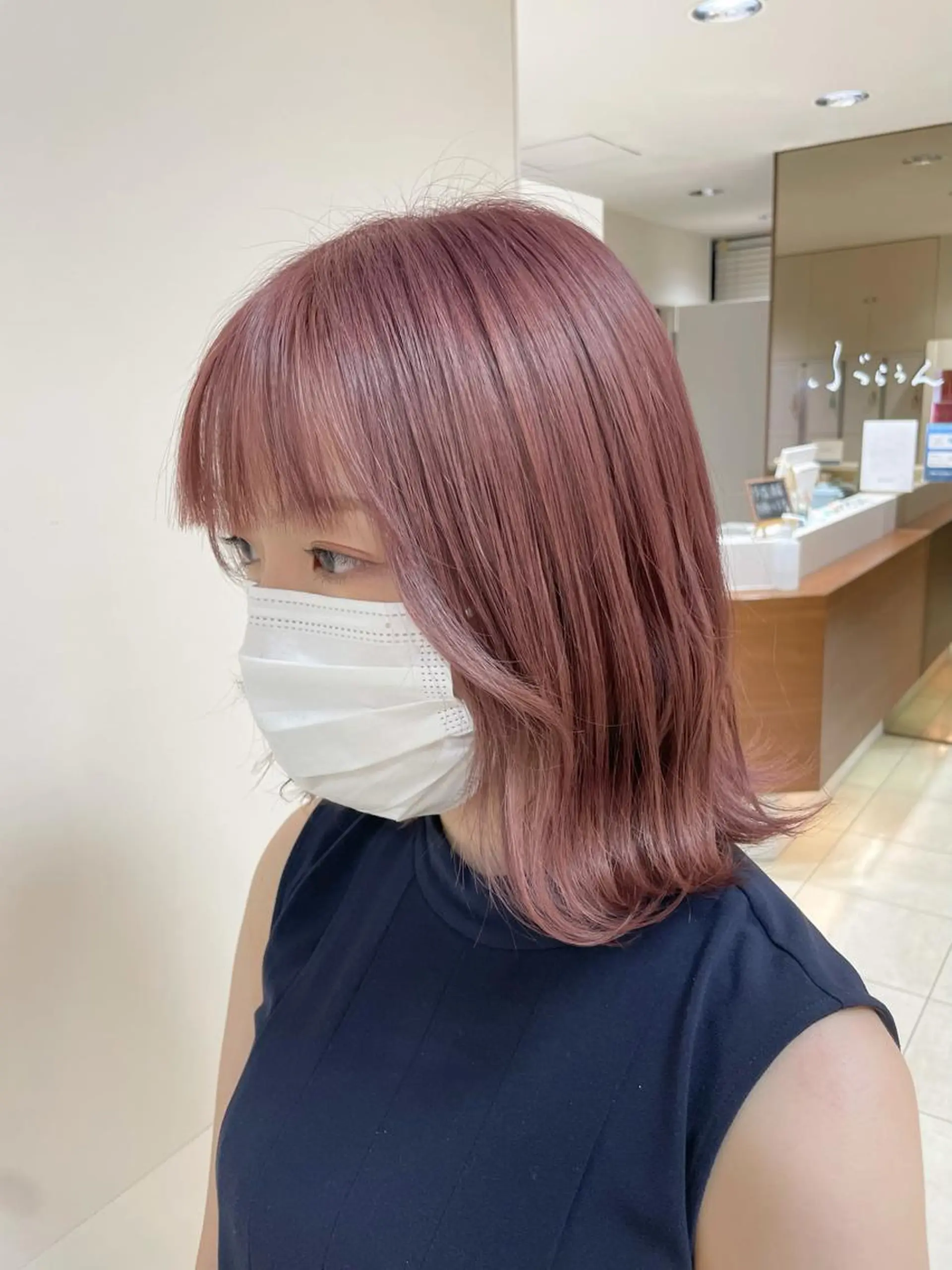 ミディアム カラー ヘアアレンジ ヘアカラー トリートメント 【Sweep】おじま のぞみのヘアスタイル