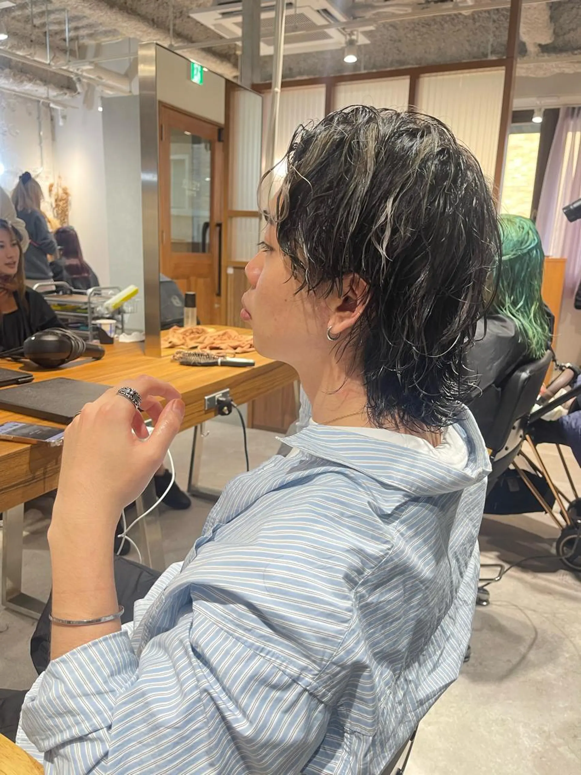 カラー メンズ メンズハイライト ハイライトカラー ヘアカラー トリートメント 店長　MANAMI ／ブリーチ／骨格ボブのヘアスタイル