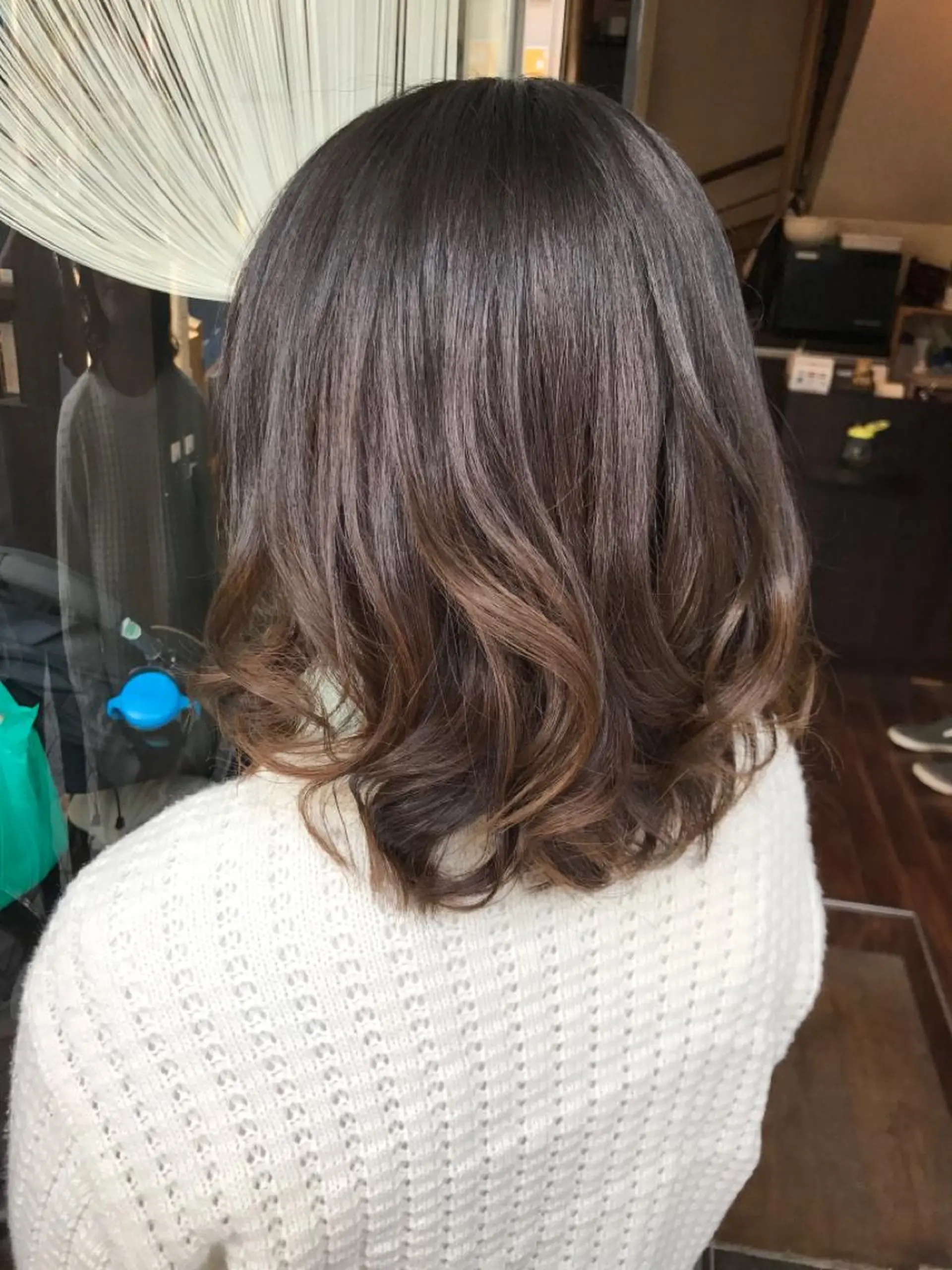 ミディアム カラー Parfait 山本のヘアスタイル