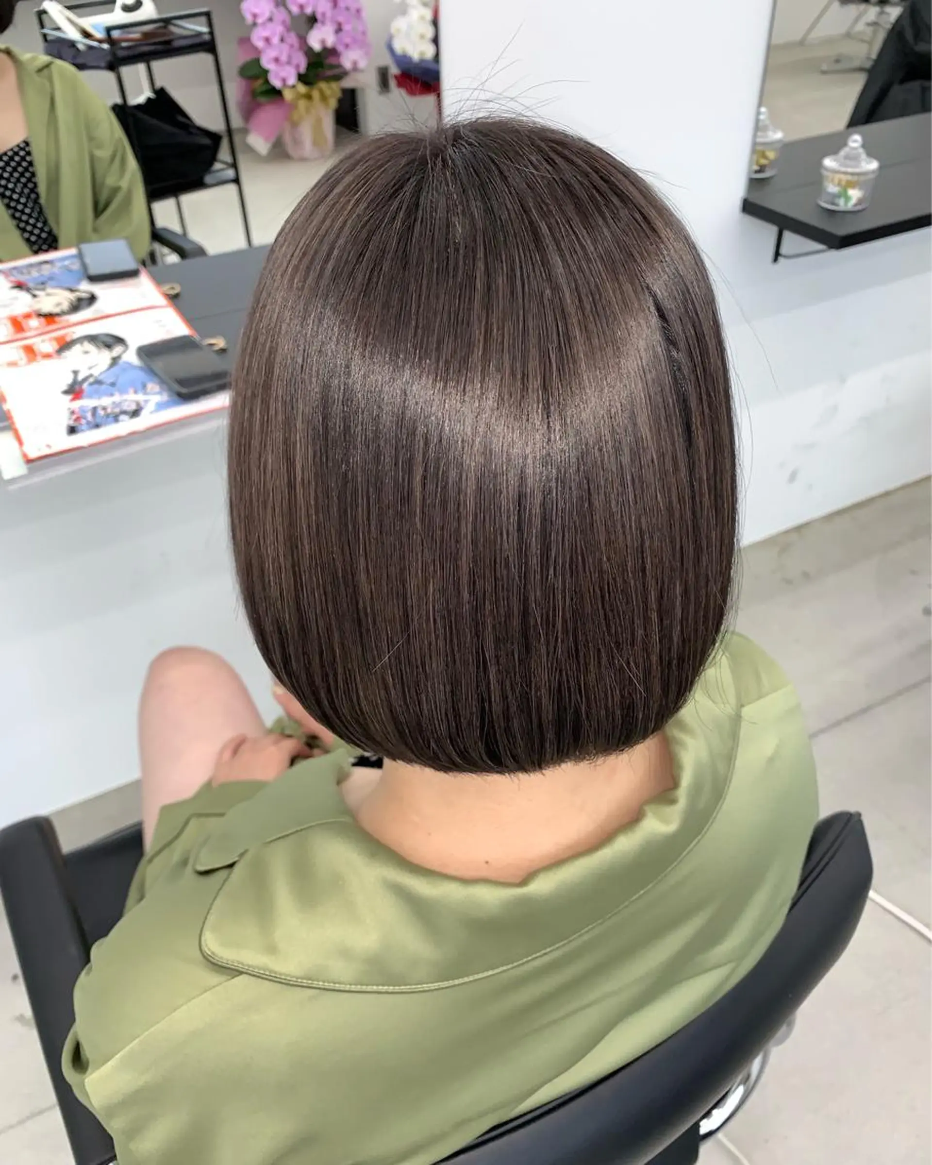 カラー ベージュカラー ブロンド ハイトーンカラー ピンクカラー ピンクベージュ 中川 来紀のヘアスタイル