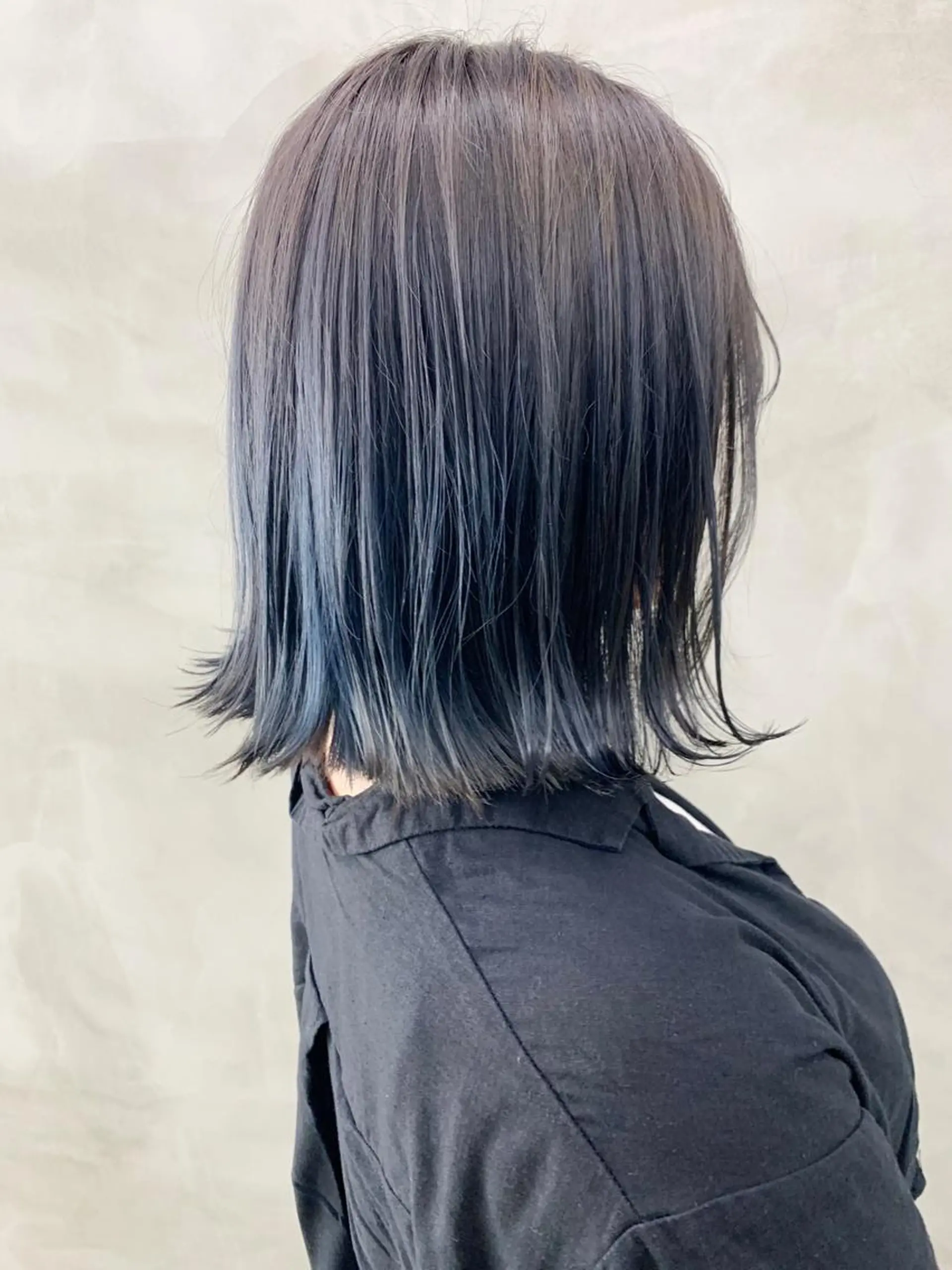 ミディアム カラー suu所属・🐝 hachi🐝のヘアスタイル