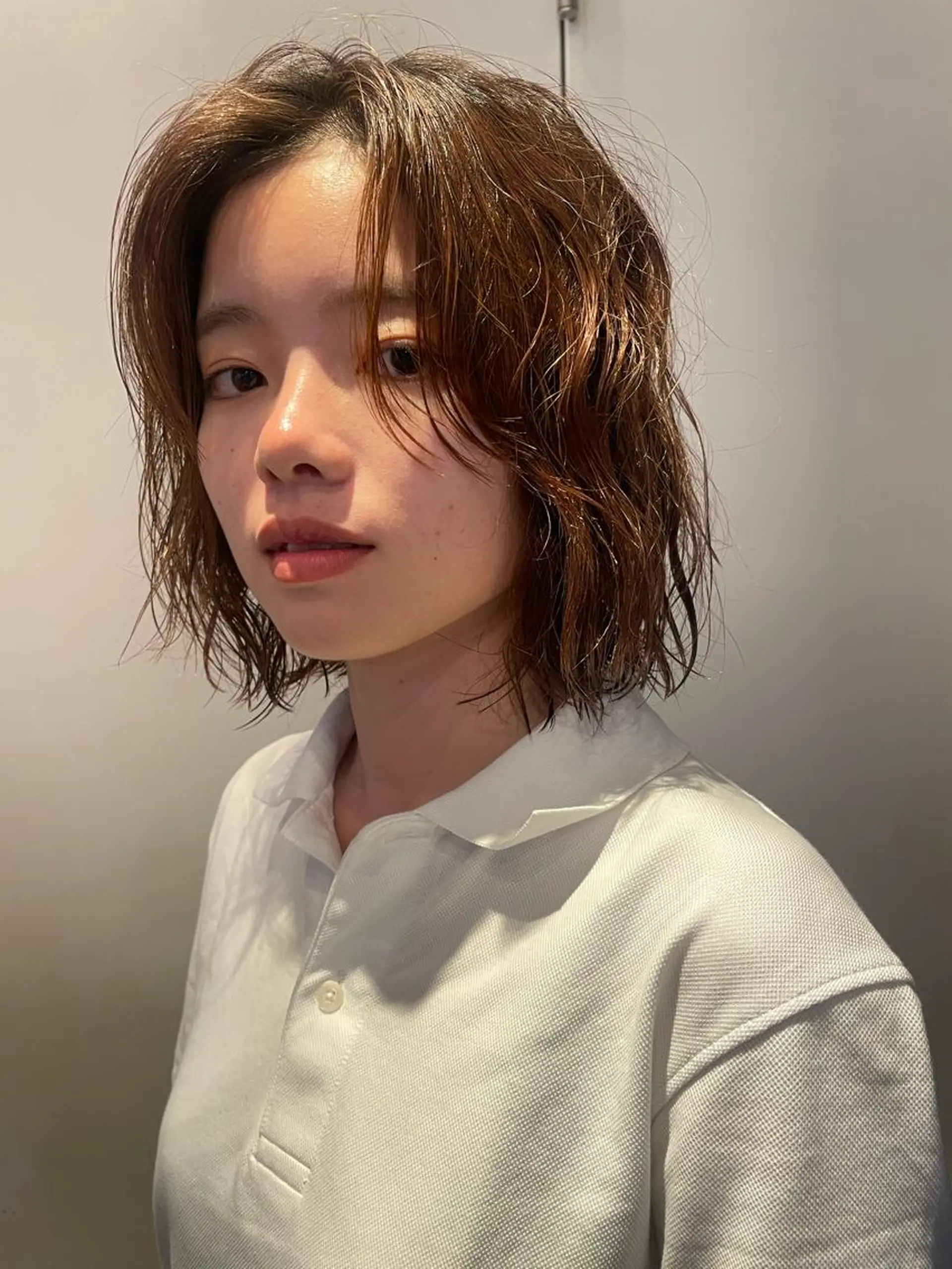 ミディアム パーマ カット パーマ トリートメント レイヤー／似合わせ TAKUYAのヘアスタイル