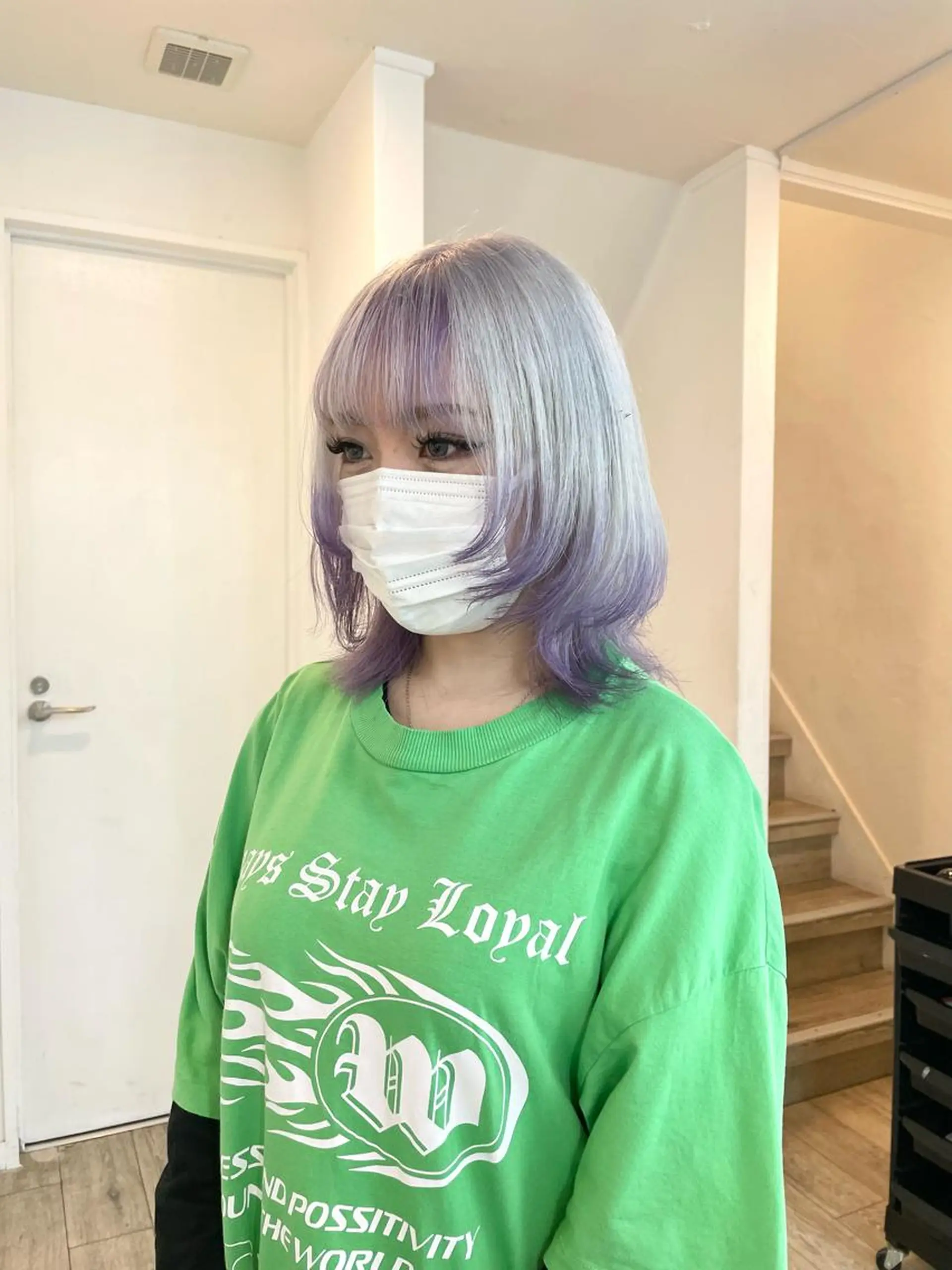 ミディアム カラー デザインカラー ウルフカット カット ヘアカラー トリートメント ヘアセット ハイトーン×レイヤー /遠藤将太のヘアスタイル