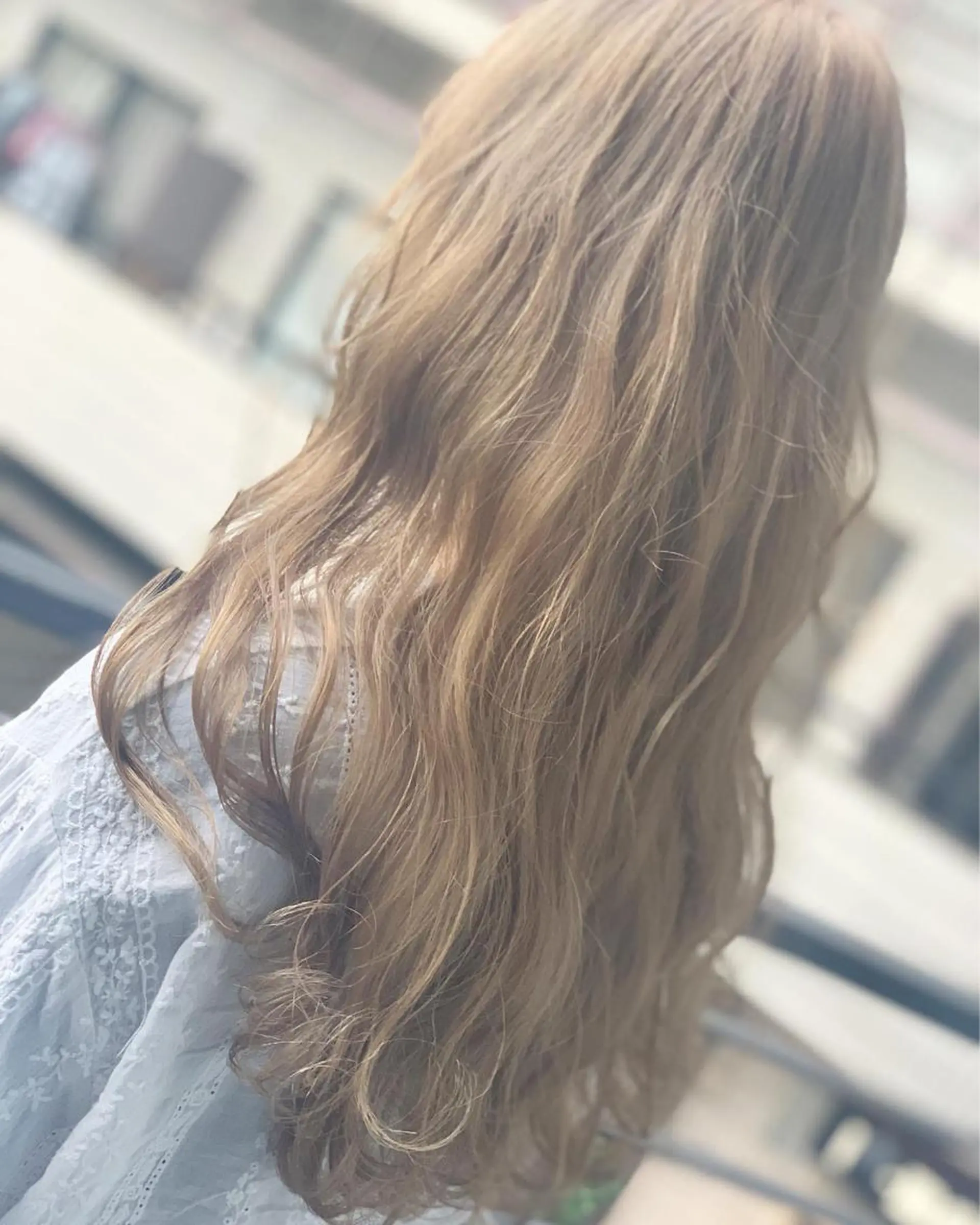 ロング ヘアカラー 失敗したくない人へ ハイトーン美容師のヘアスタイル