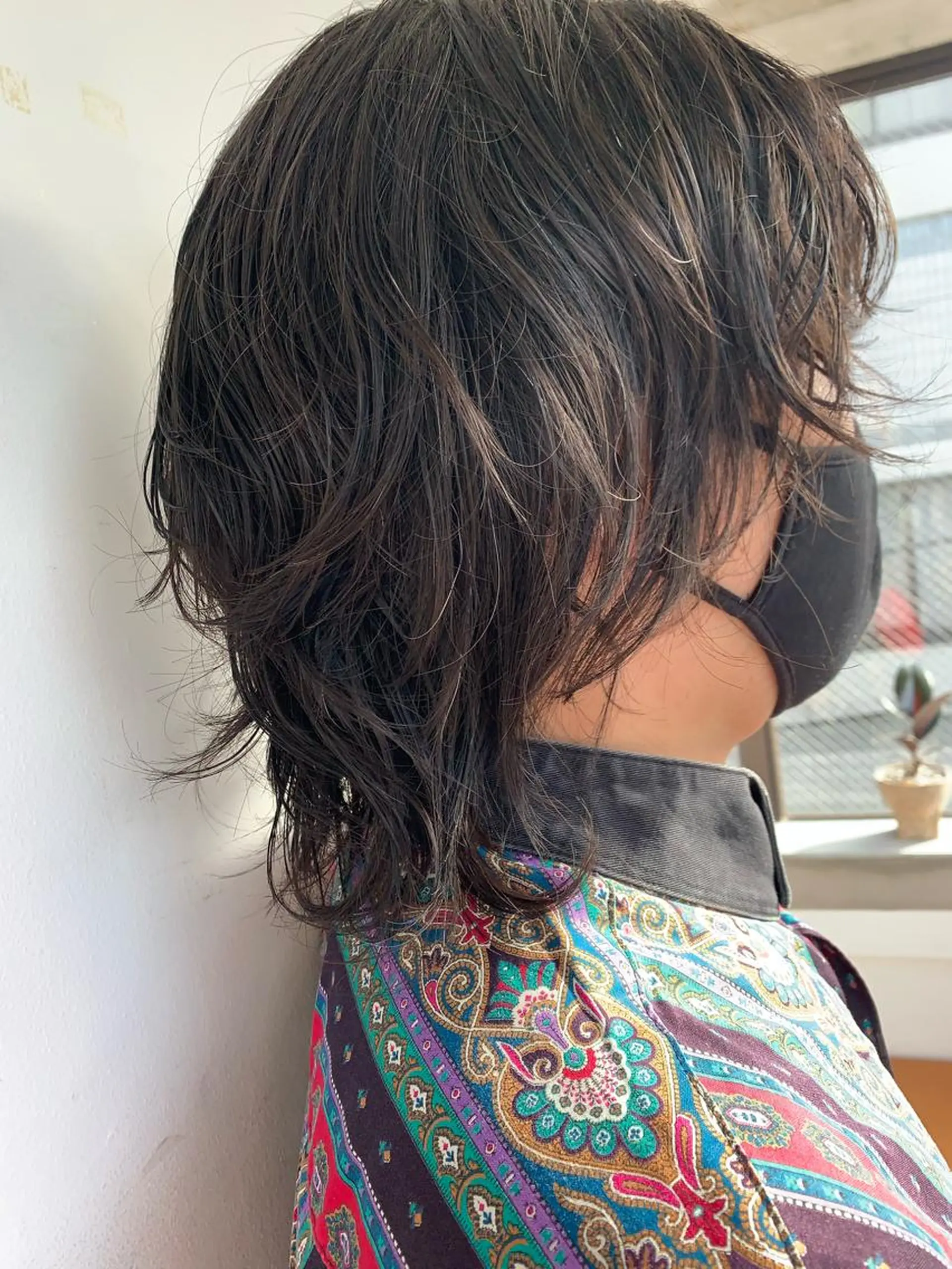 ミディアム パーマ メンズ カット パーマ トリートメント 💓パーマ，💗 レイヤーカットのヘアスタイル