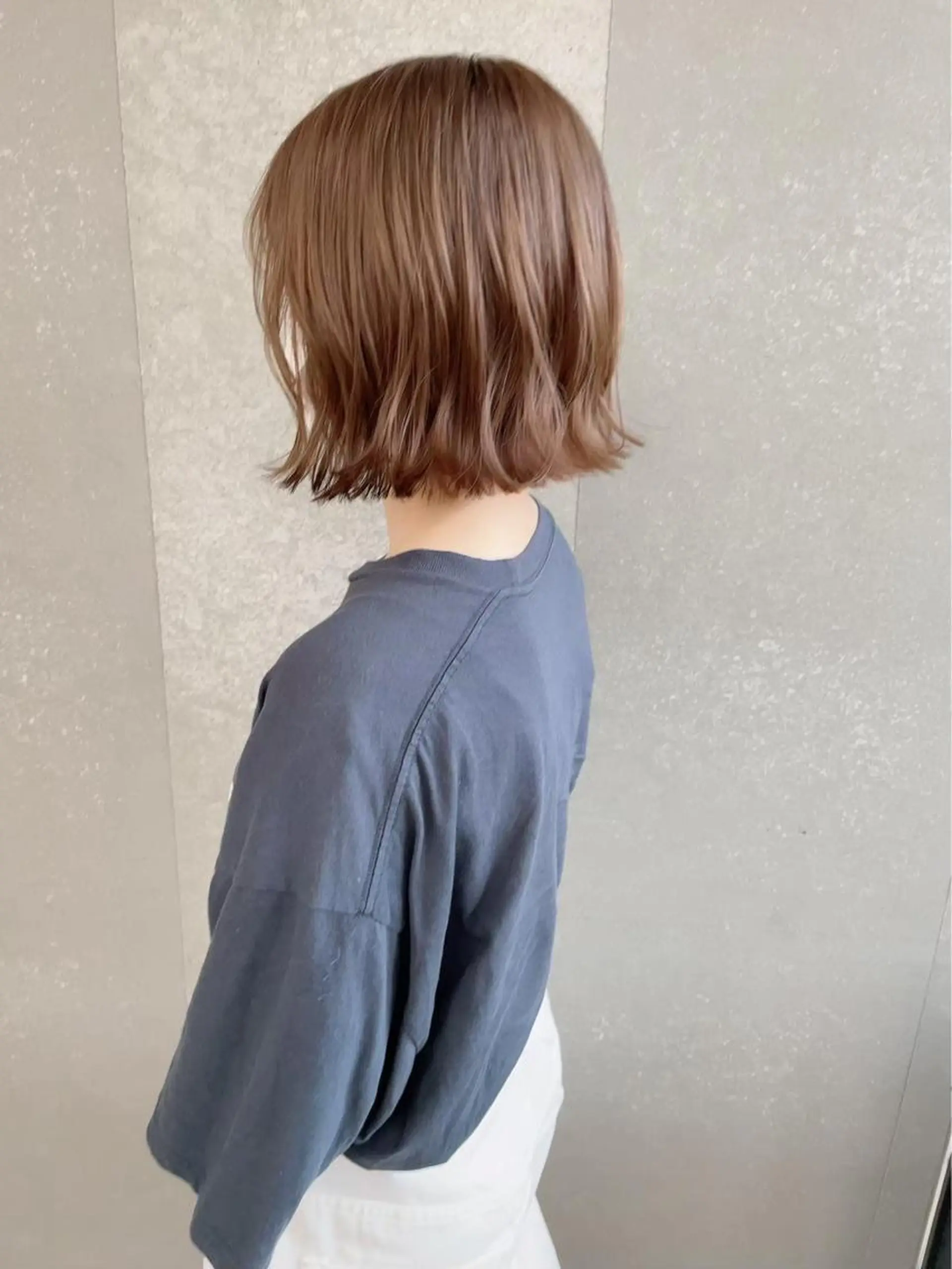 ミディアム カット 縮毛矯正 トリートメント ✨髪質改善特化✨副 店長椎葉信乃介のヘアスタイル