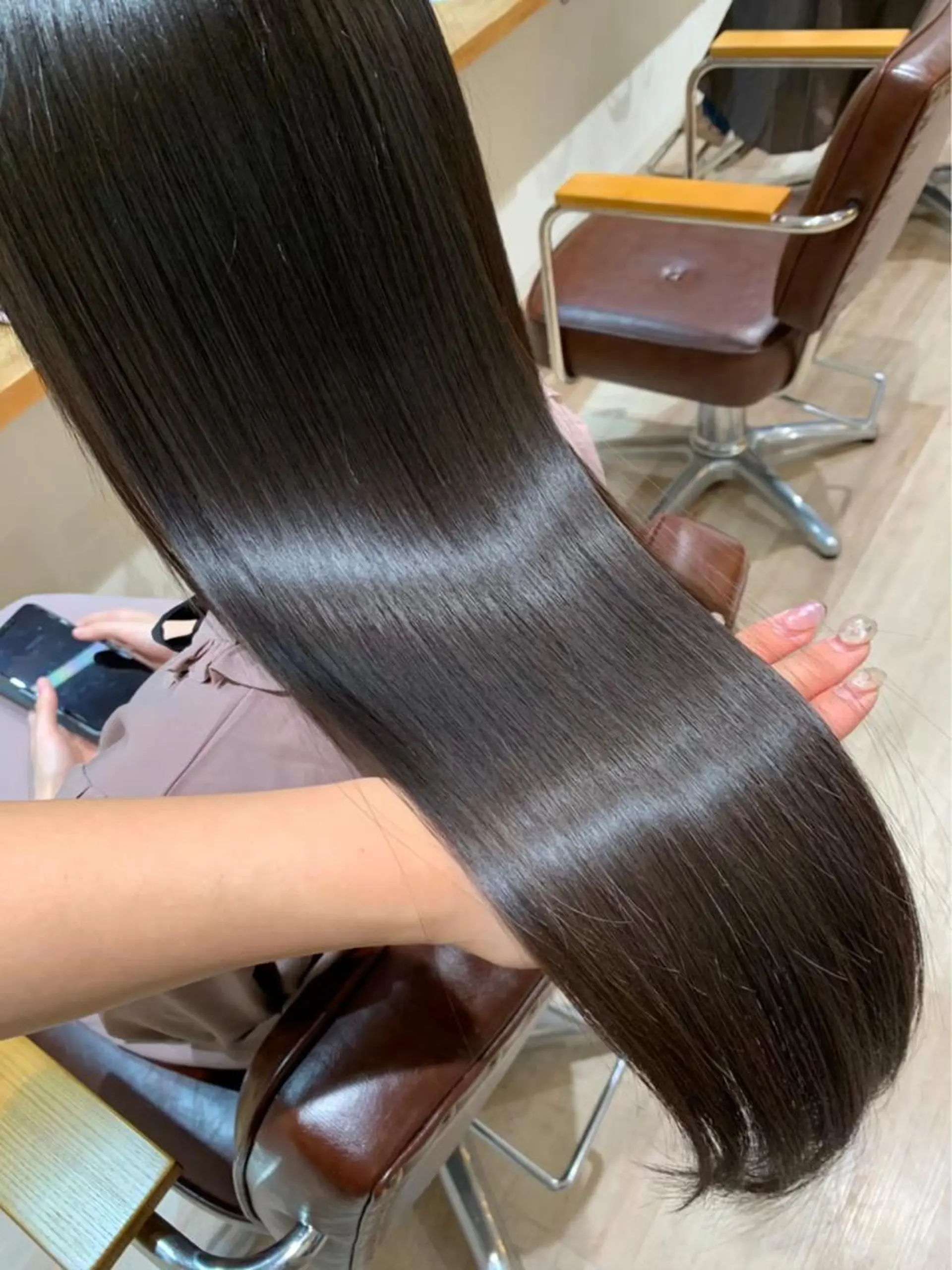 ロング カラー ヘアアレンジ niconail 千歳烏山店所属・niconail 🧣ayu 📍烏山のネイルデザイン