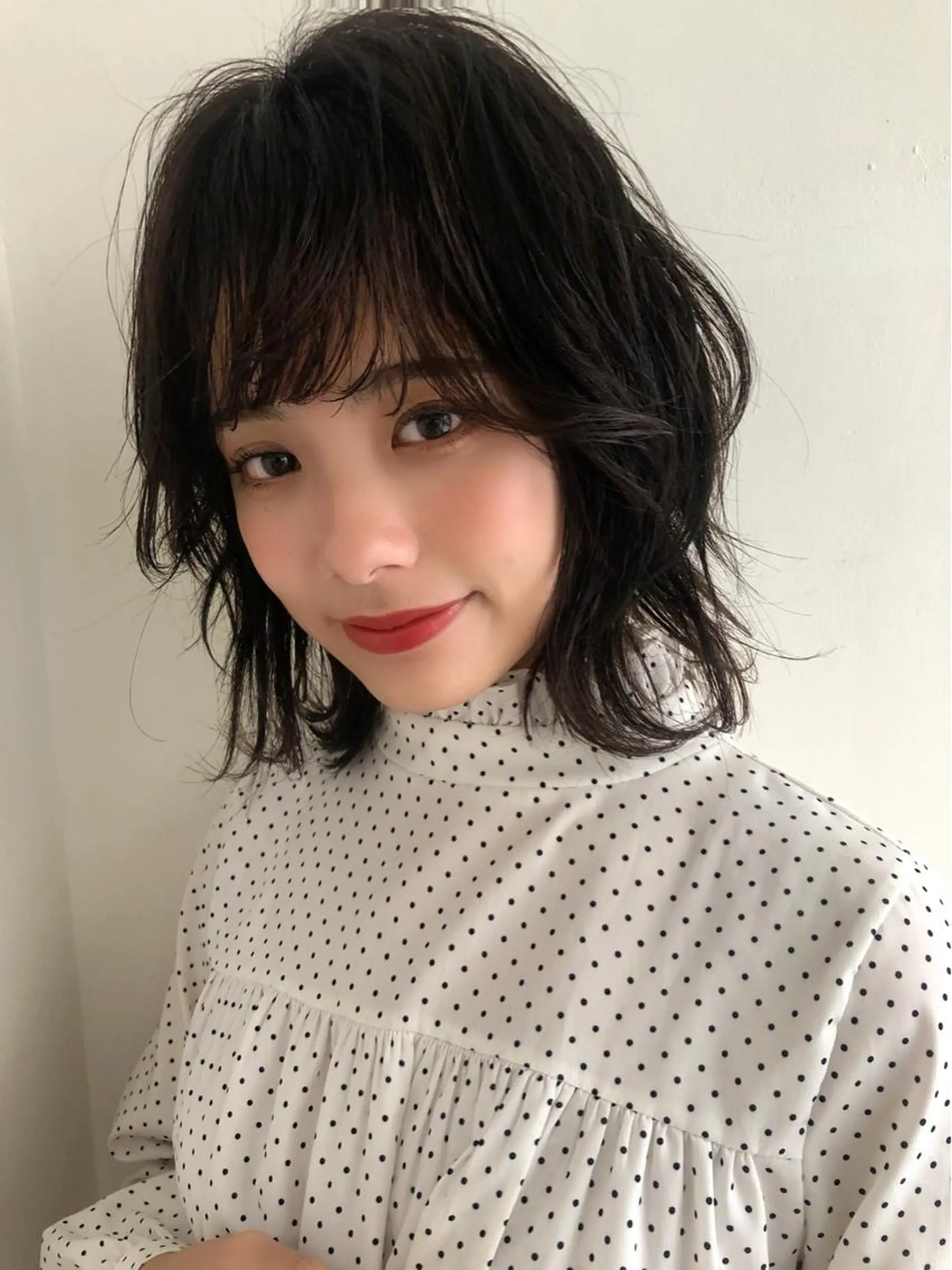 セミロング kiy by ioeのヘアスタイル