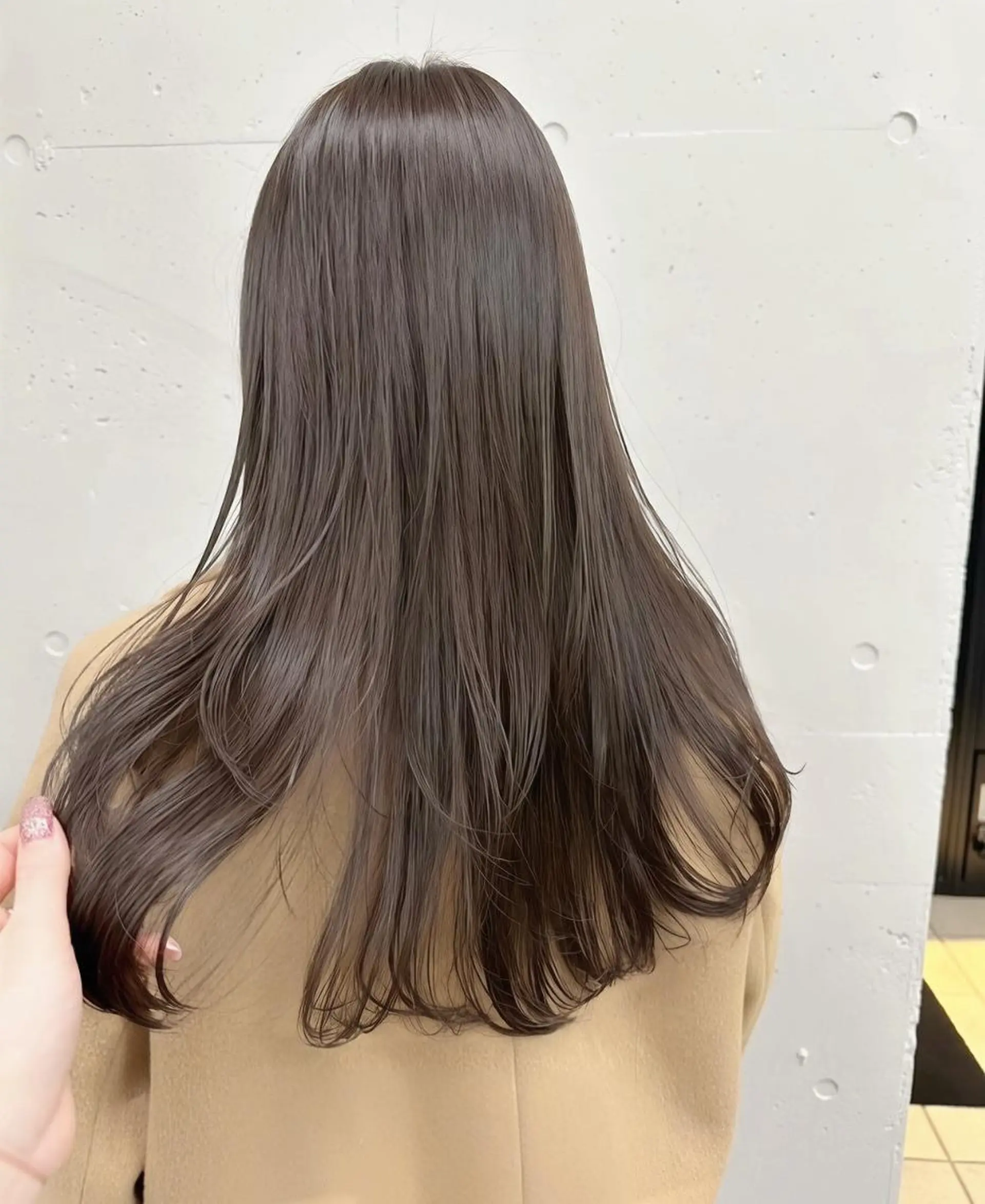 カラー セミロング 透明感カラー グレージュ オリーブグレージュ オリーブグレー 透明感🪽艶カラー☆ トレンドヘア✨のヘアスタイル
