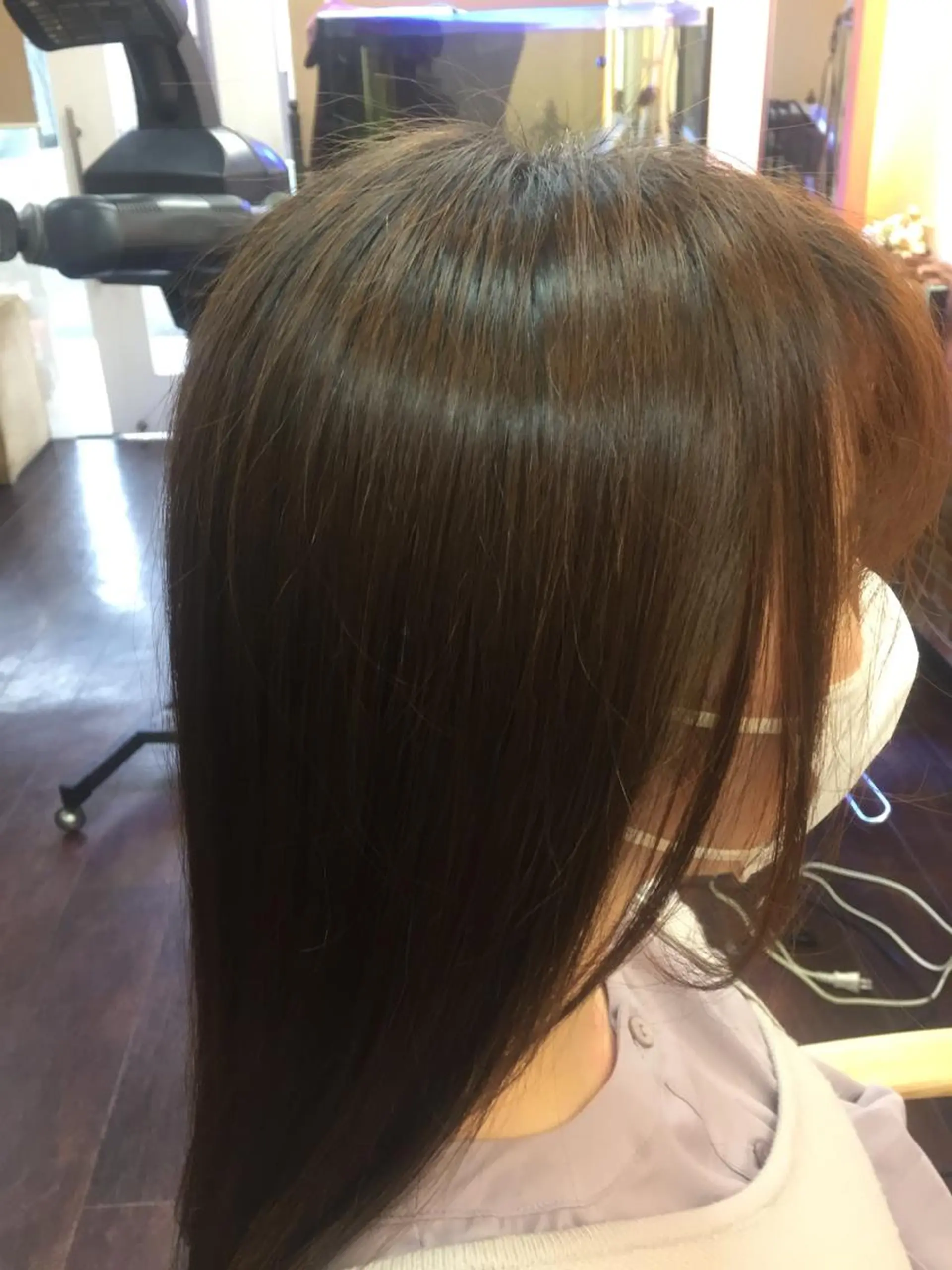 セミロング パーマ 桧山 真のヘアスタイル