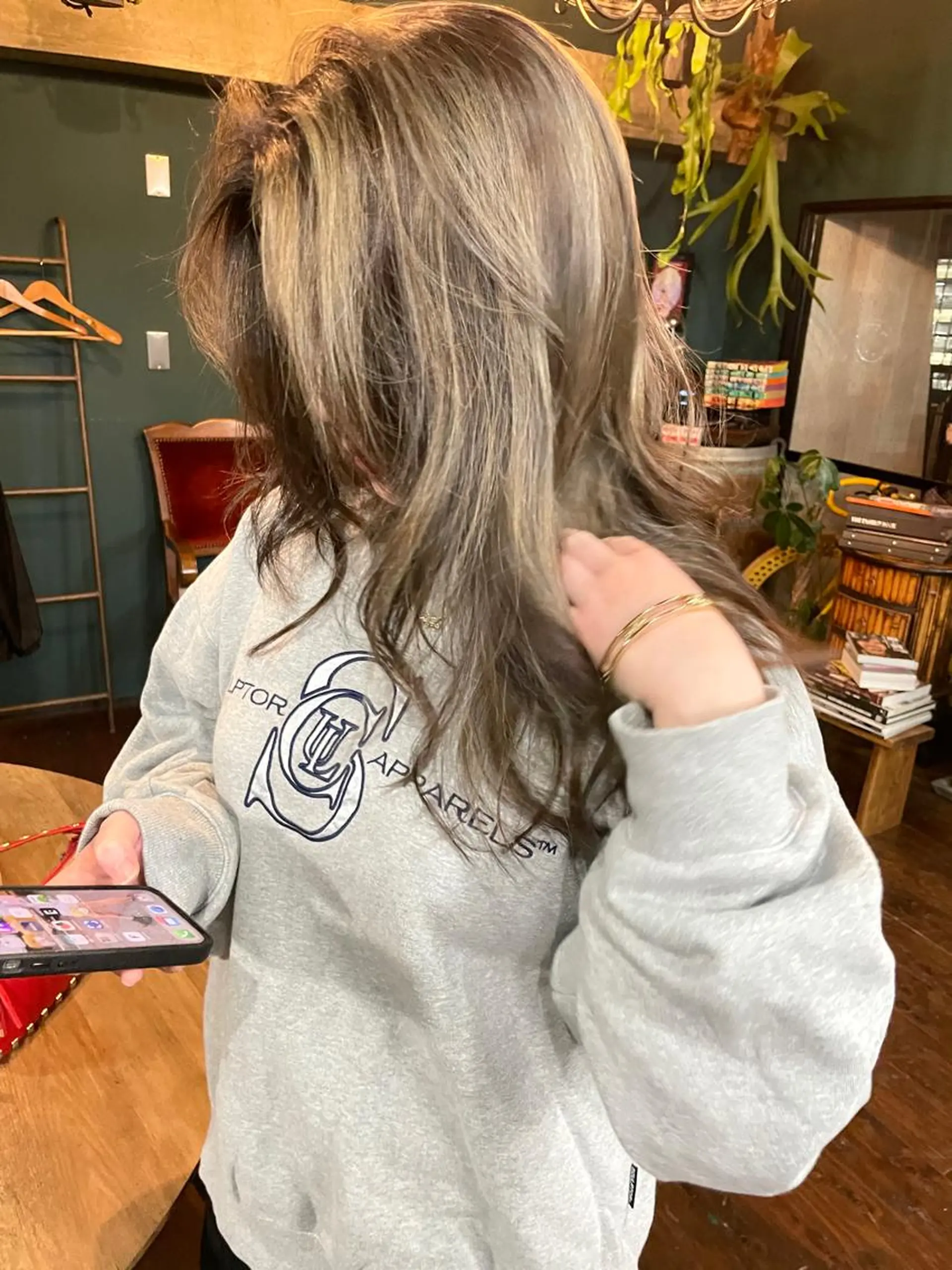 セミロング vivre libreのヘアスタイル