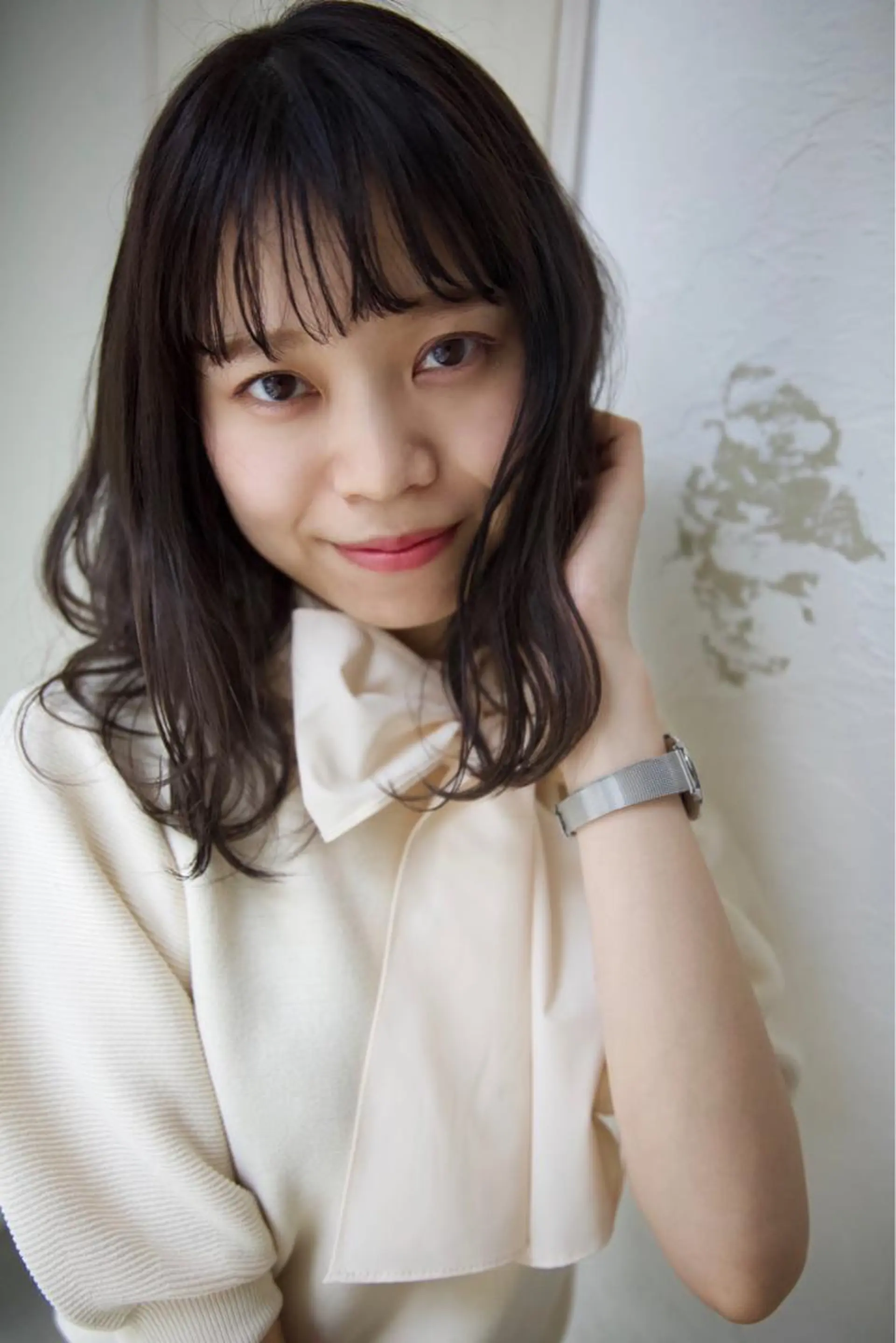 ミディアム カラー fio マナミのヘアスタイル