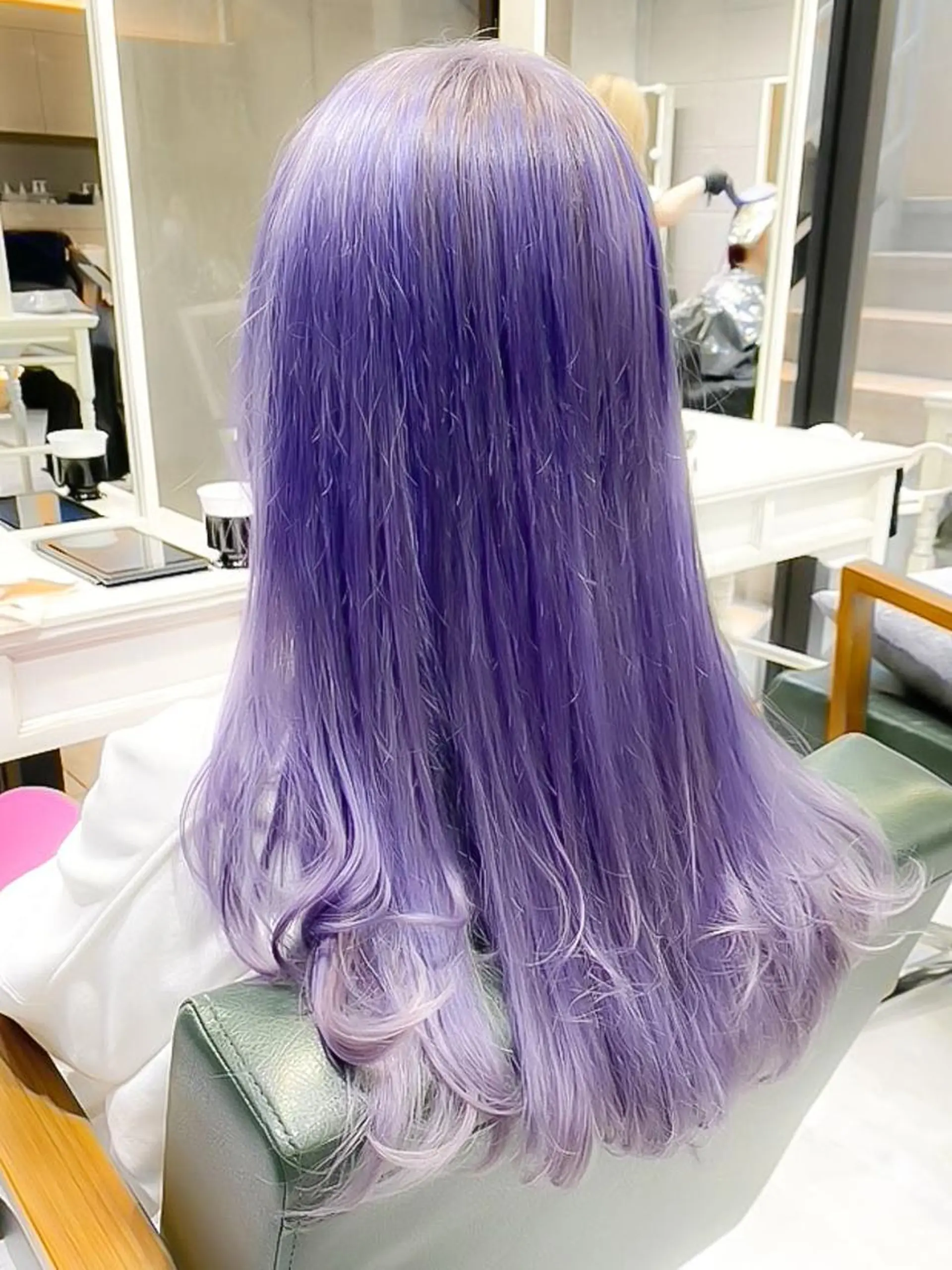 ロング カラー ヘアアレンジ ブリーチ ケアブリーチ 透明感カラー デザインカラー ハイトーンカラー Days 透明感カラーのヘアスタイル